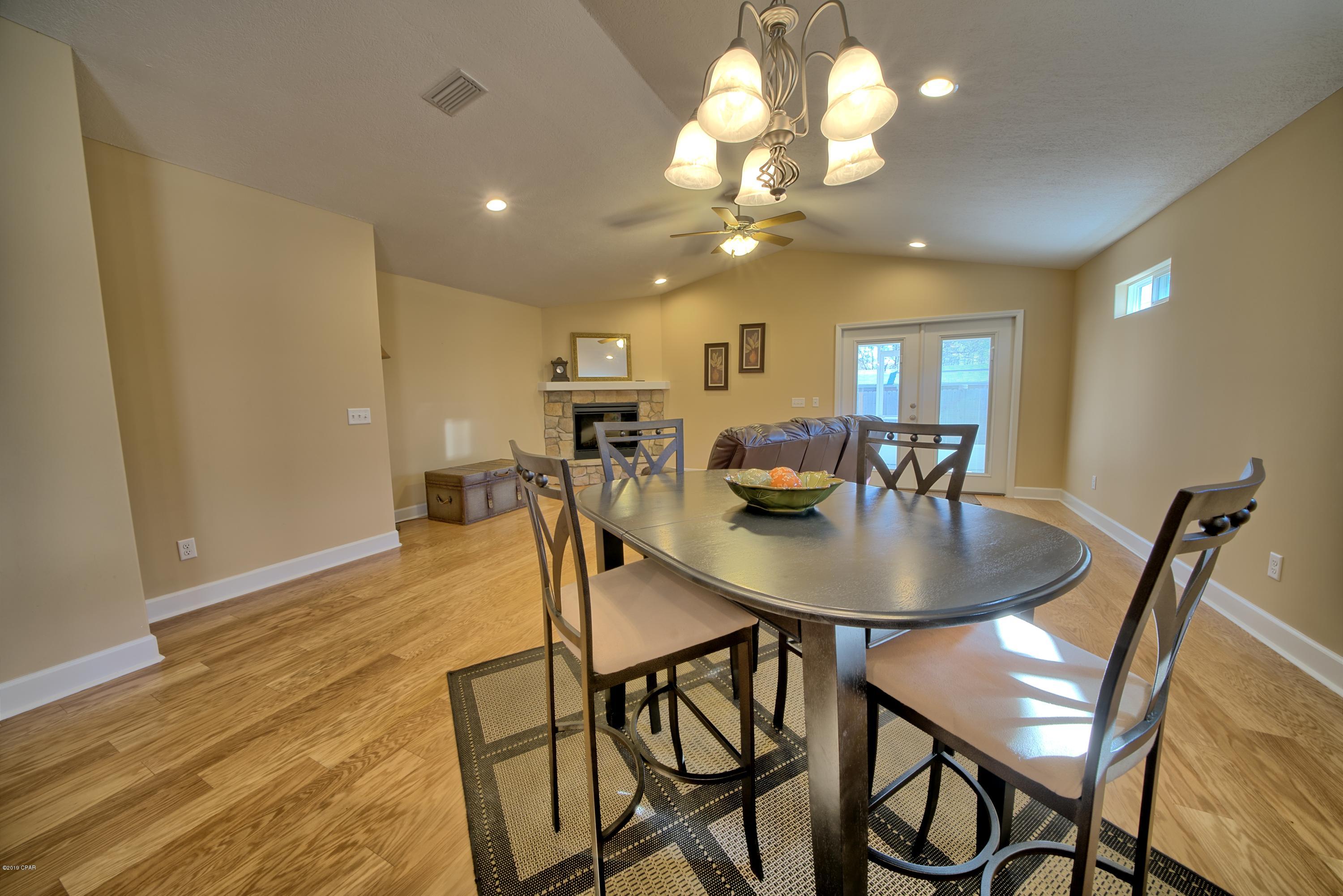Ashlee Manor - Residential