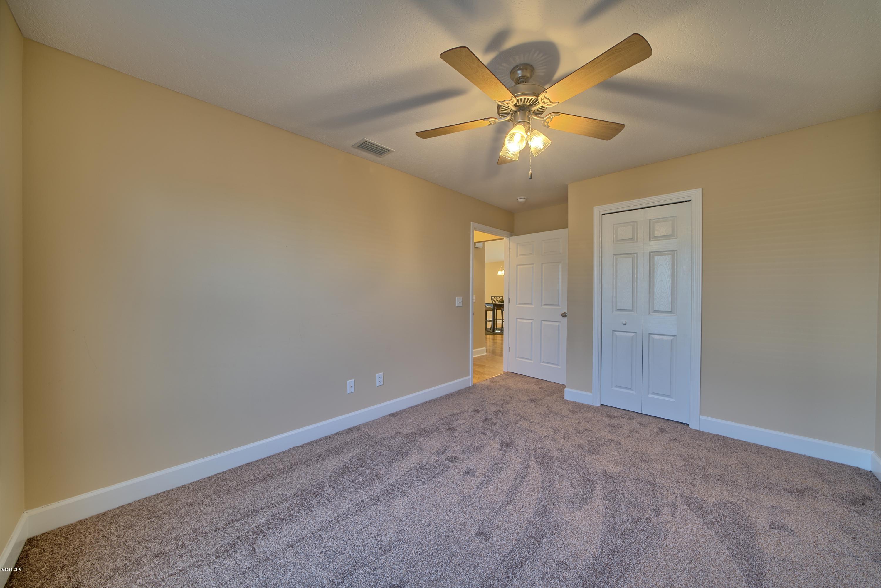 Ashlee Manor - Residential