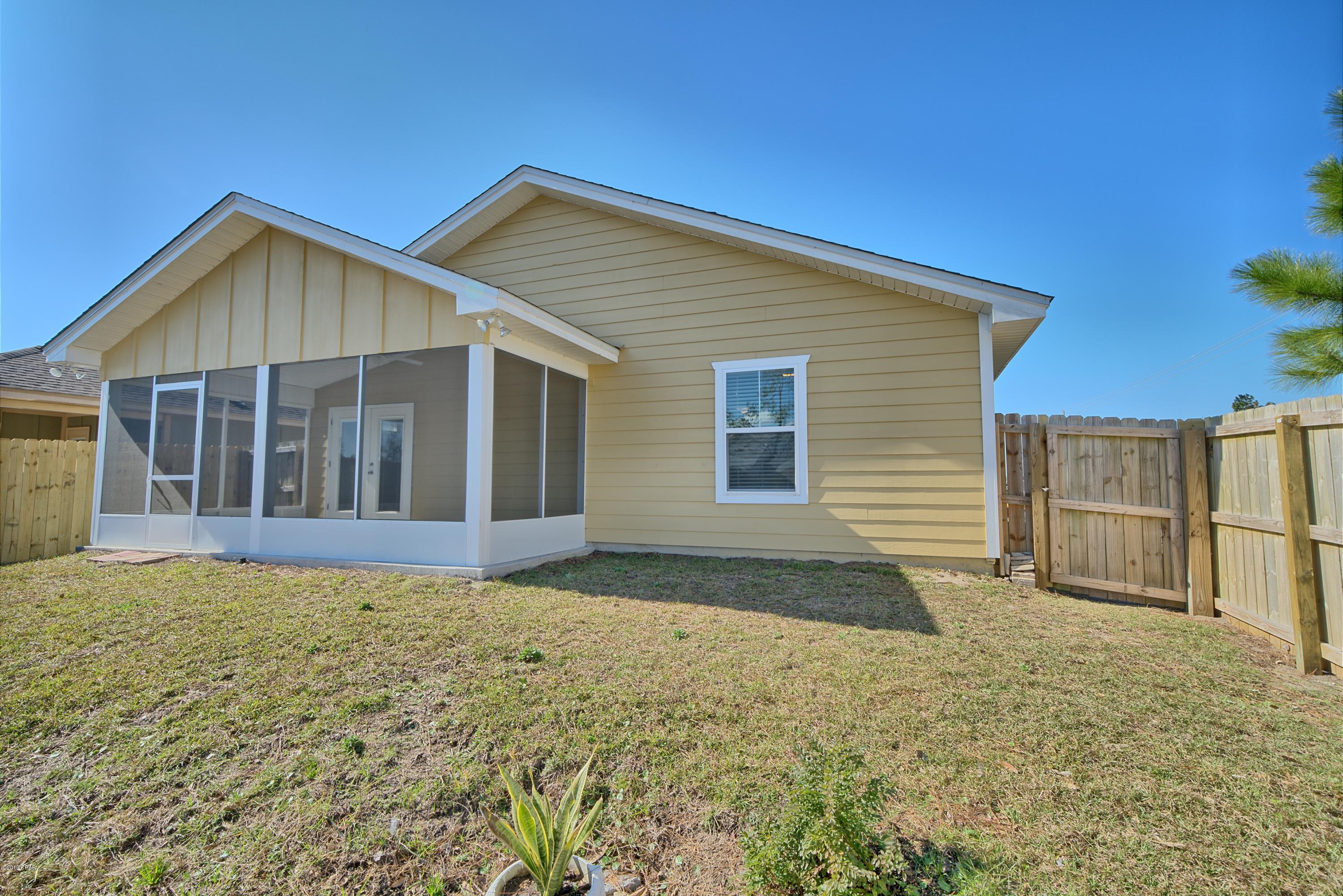 Ashlee Manor - Residential