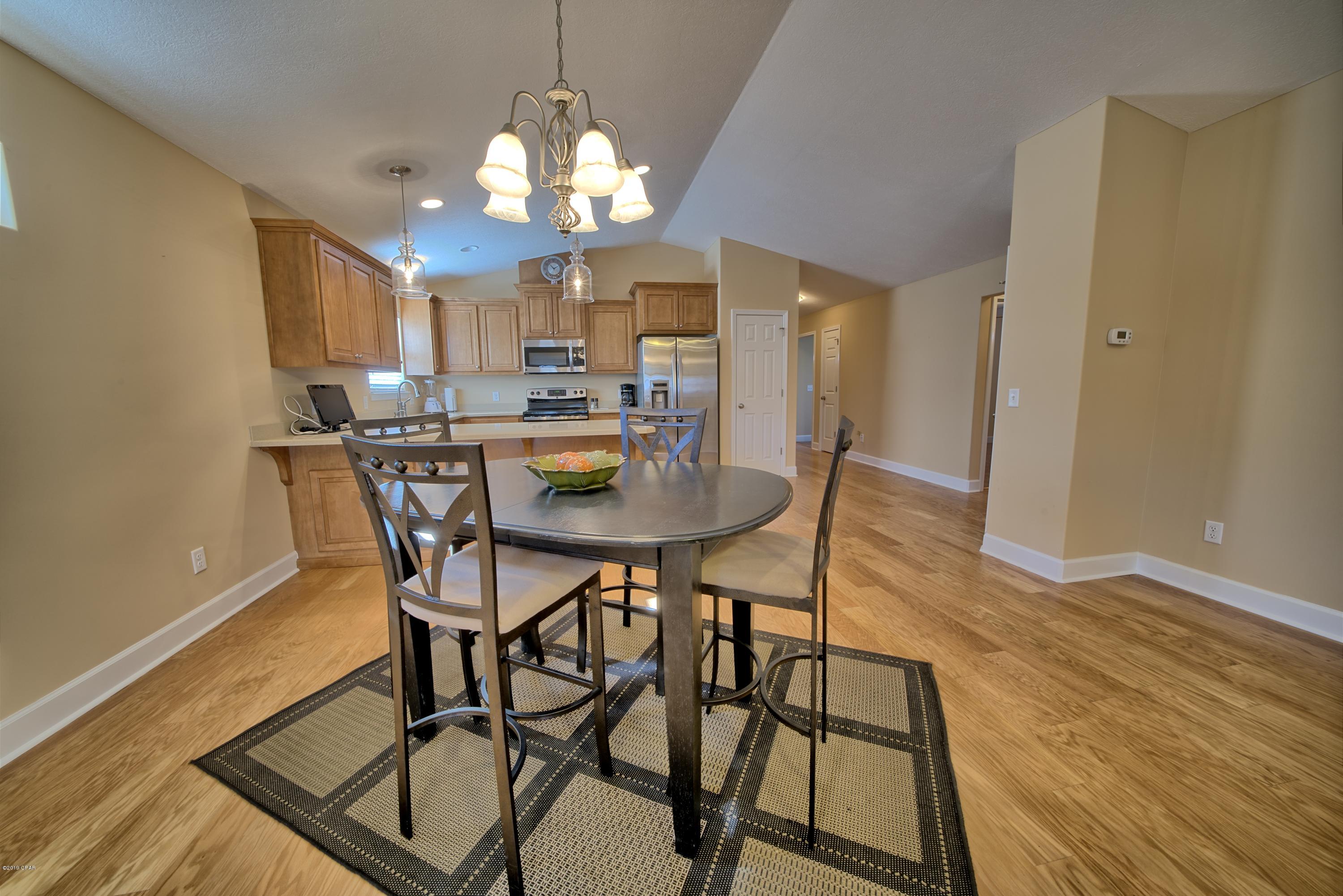 Ashlee Manor - Residential
