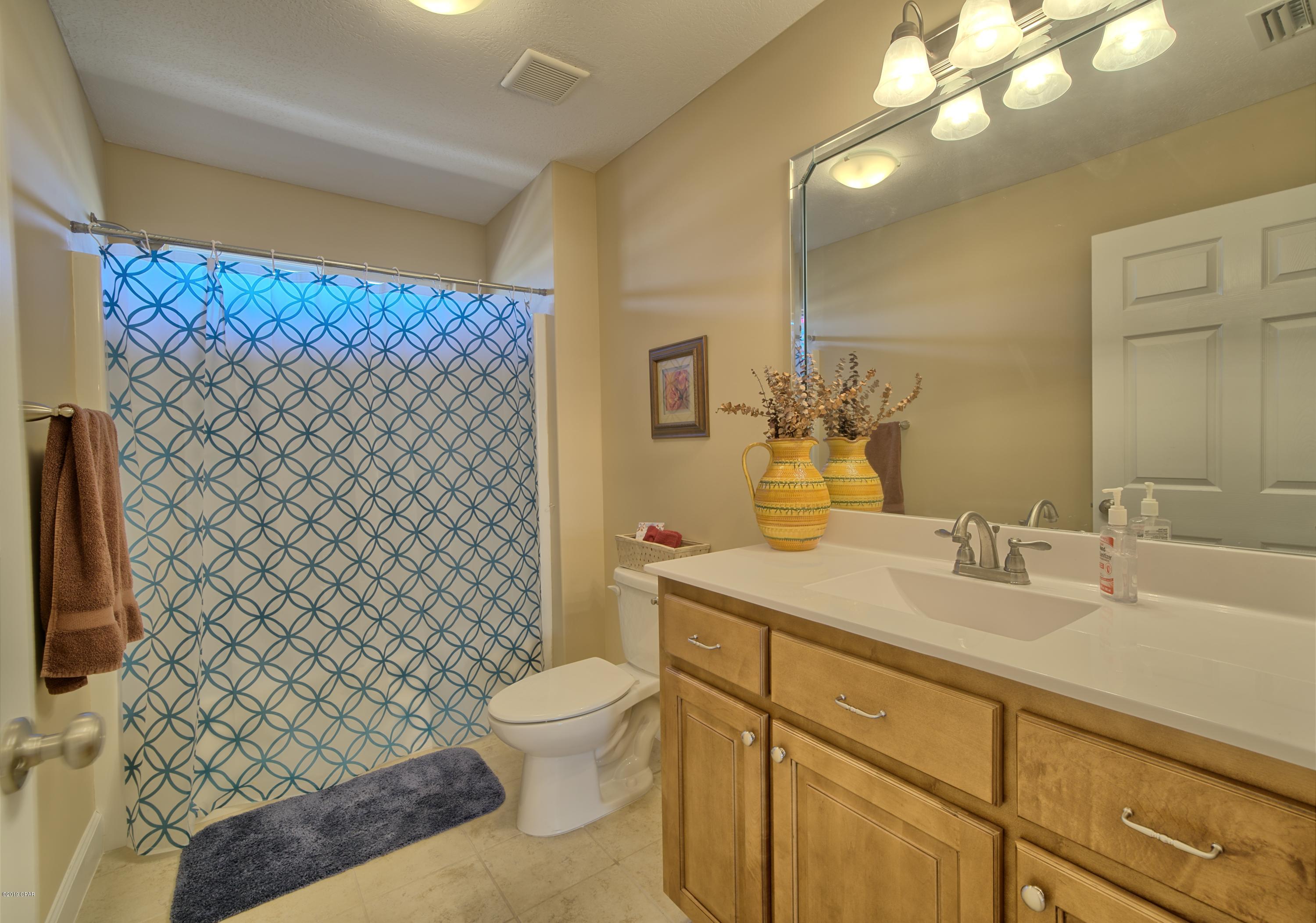 Ashlee Manor - Residential