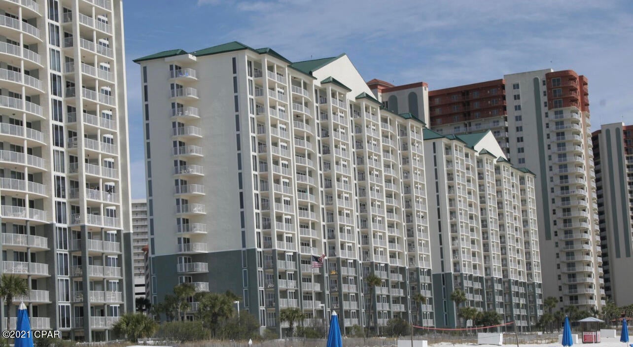 Long Beach Towers I - Residential