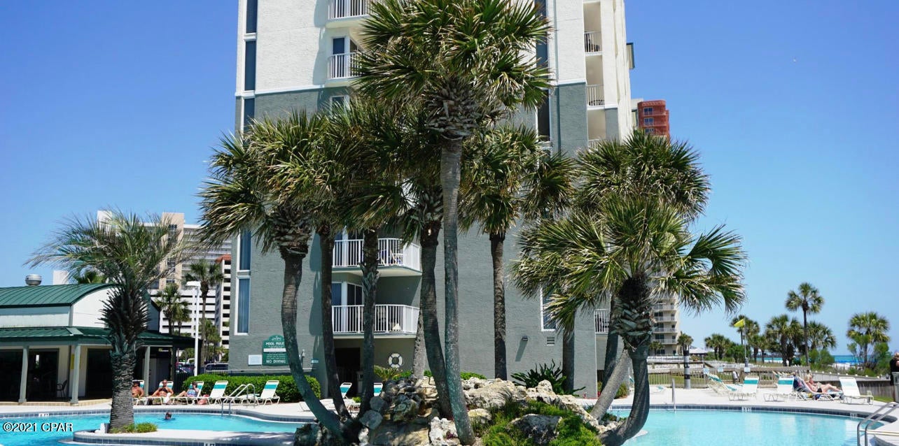 Long Beach Towers I - Residential
