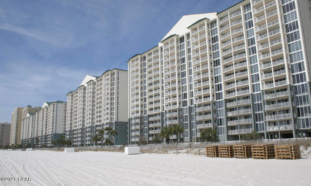 Long Beach Towers I - Residential