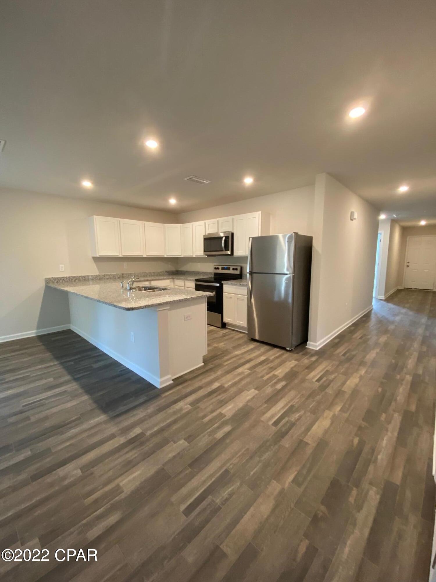 Cross Creek Shores - Residential Lease