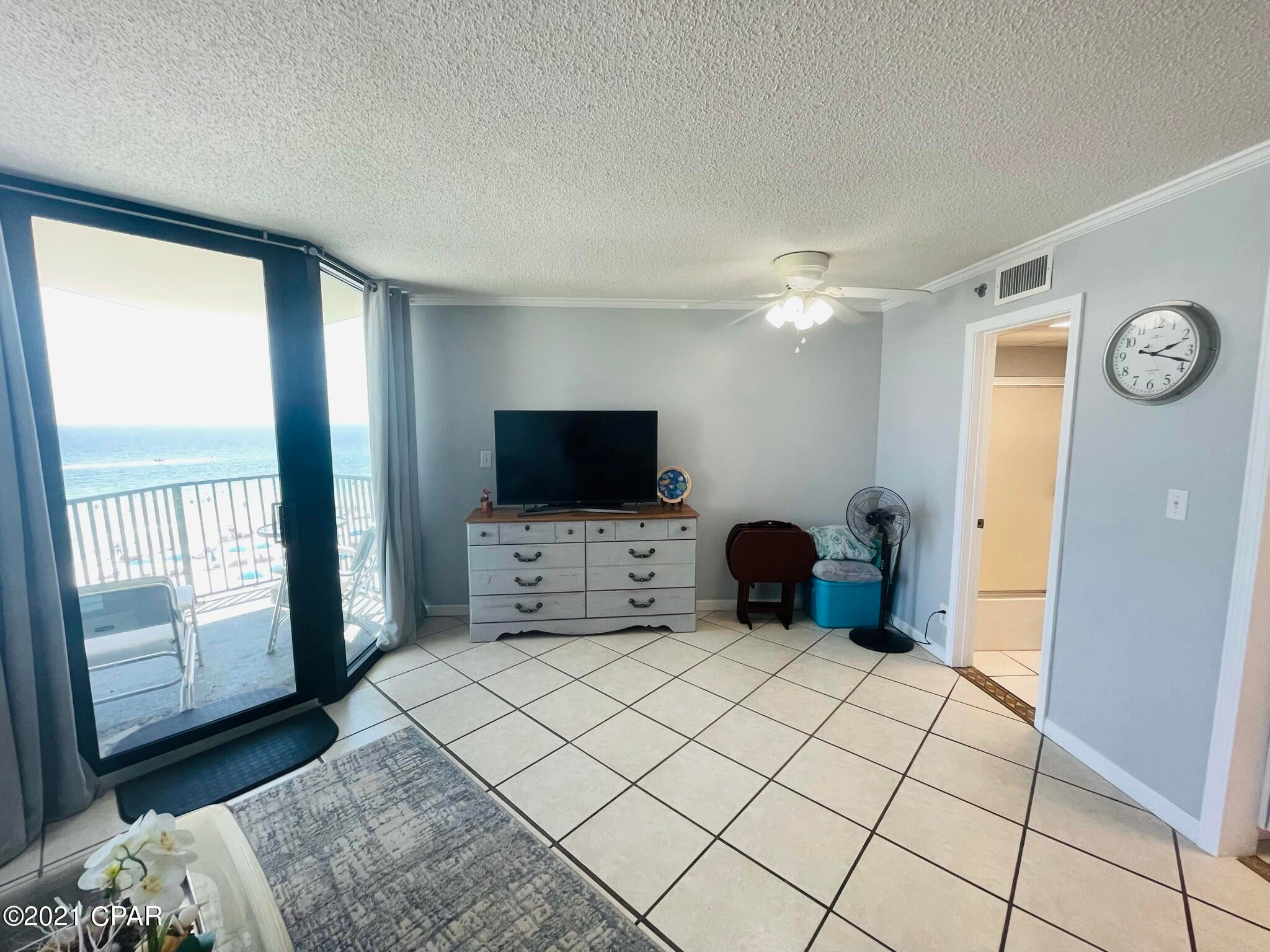 Sunbird Condo - Residential