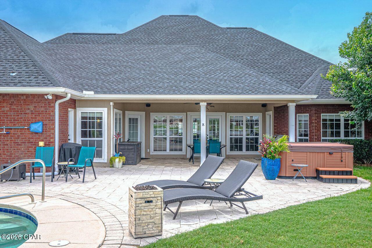 Kirkland Manor - Residential