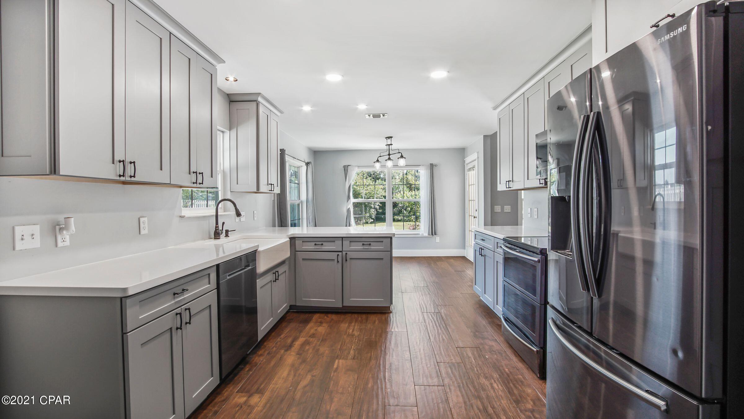 Mowat Highlands Ph III - Residential
