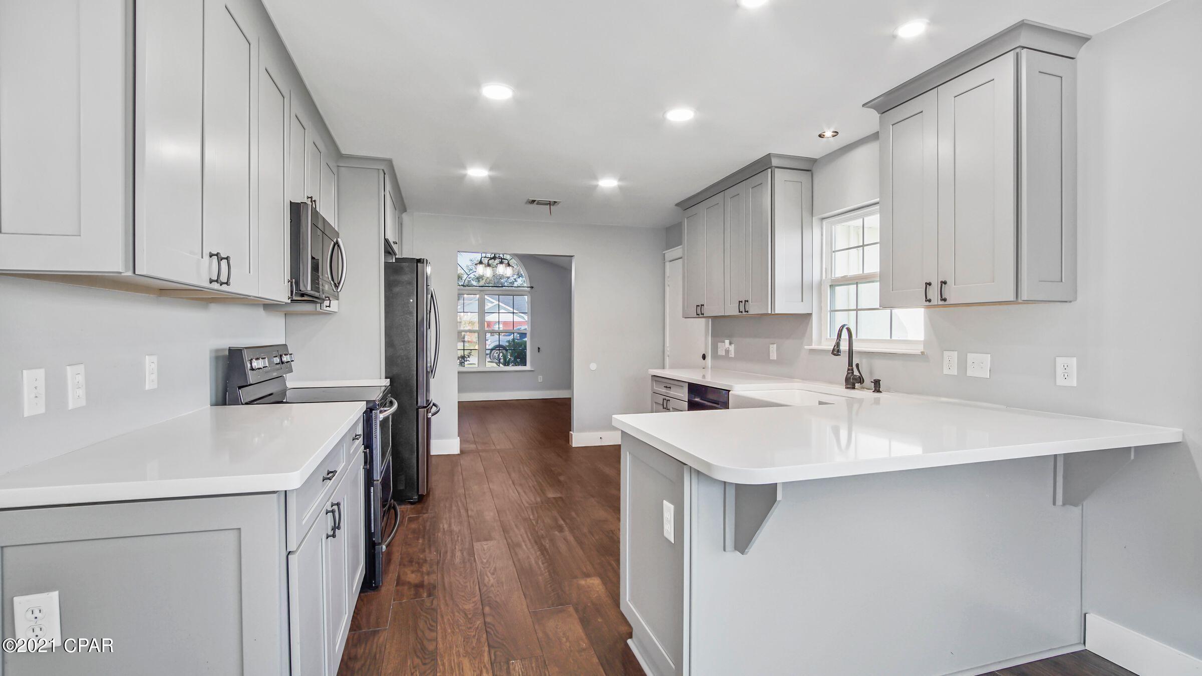 Mowat Highlands Ph III - Residential