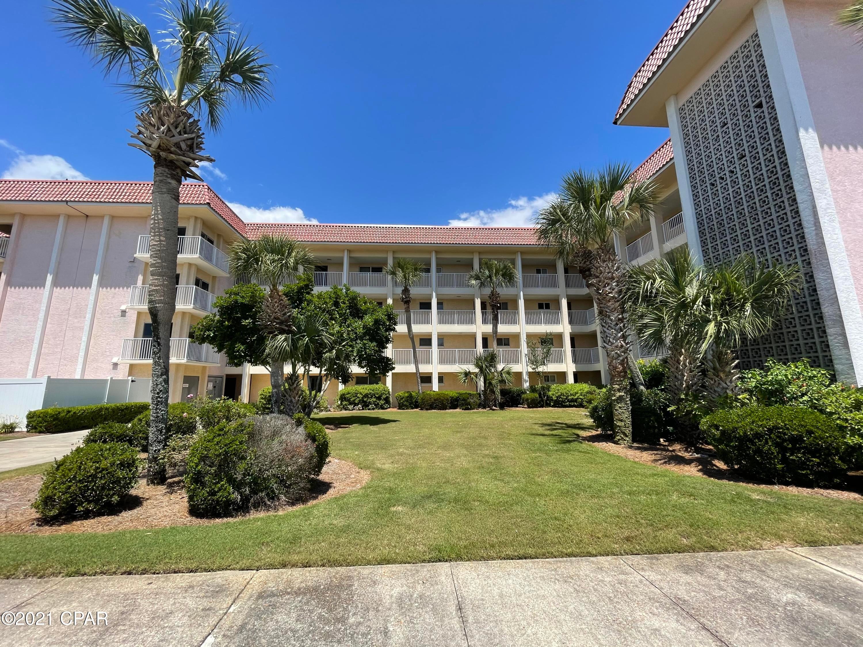 Colony Club - Residential