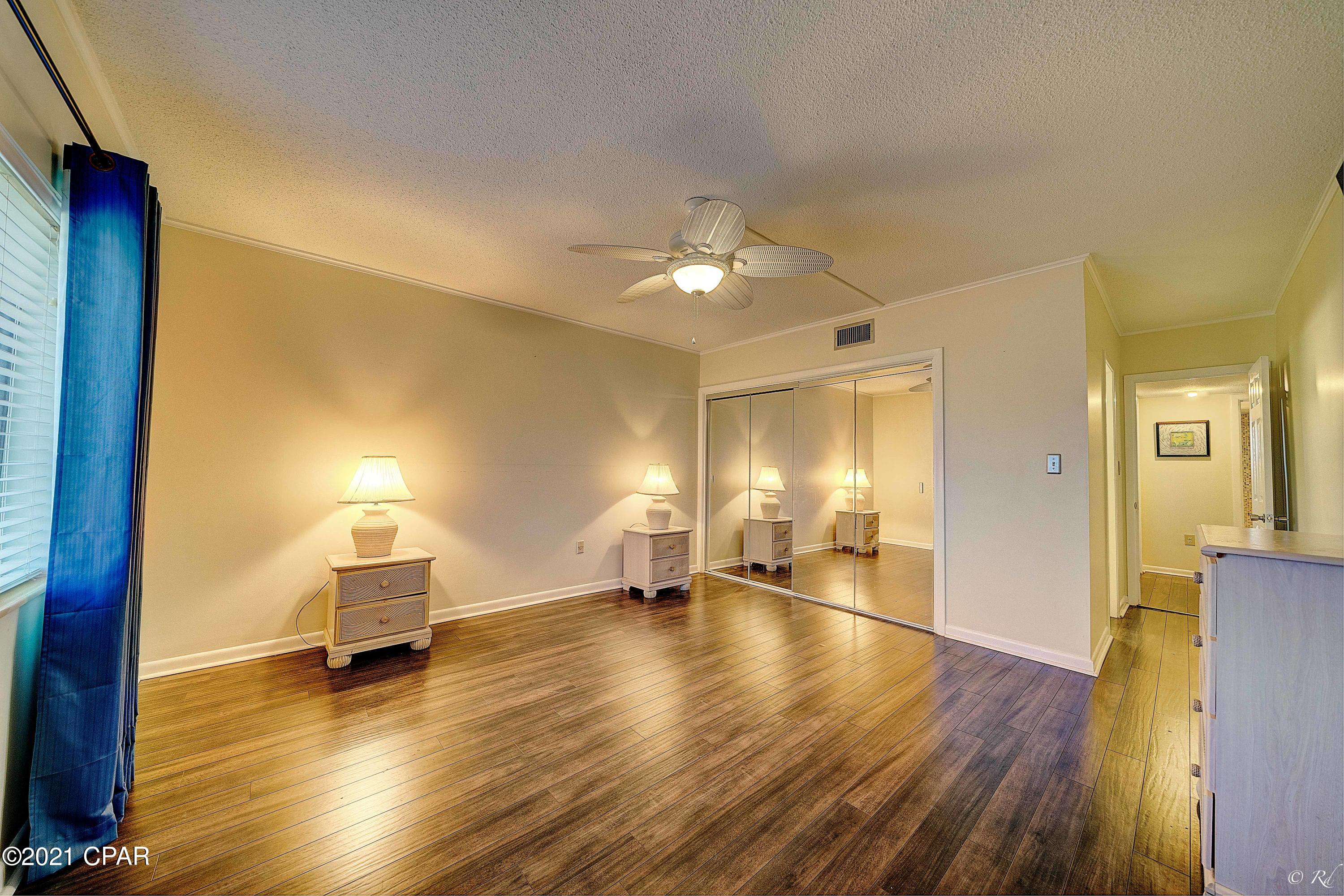 Colony Club - Residential