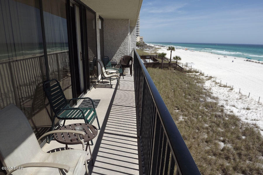 Seachase Condo - Residential