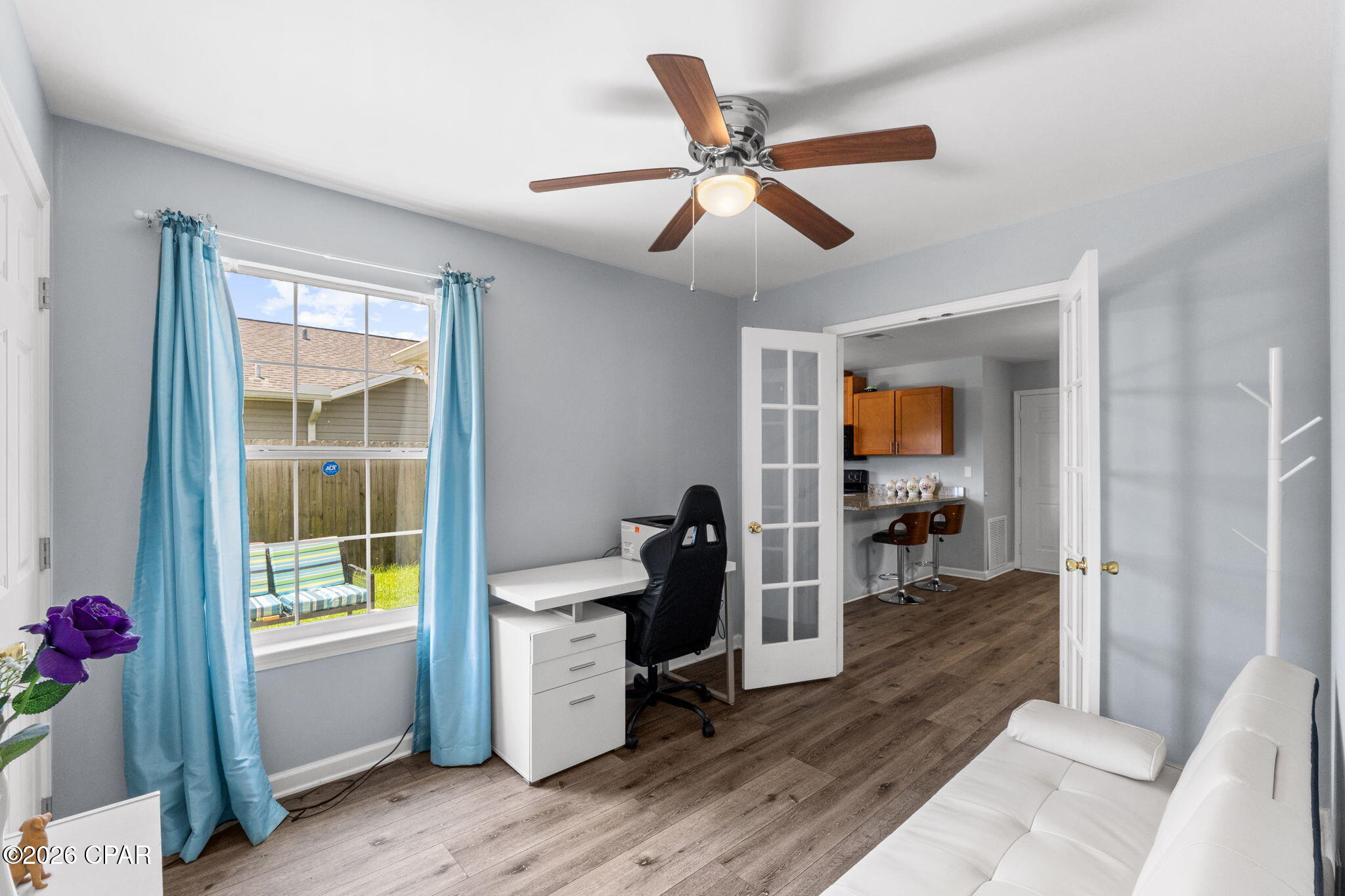Hickory Manor - Residential