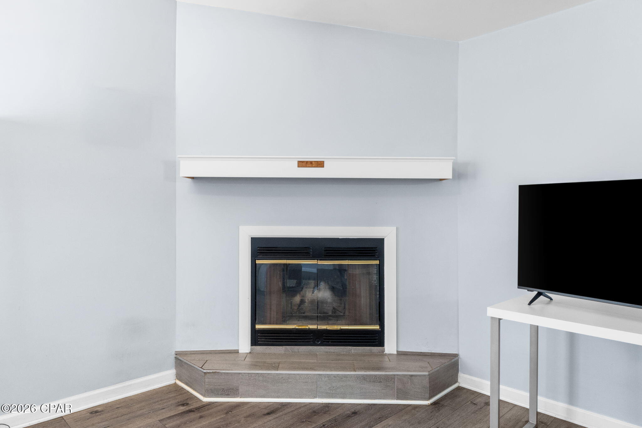 Hickory Manor - Residential