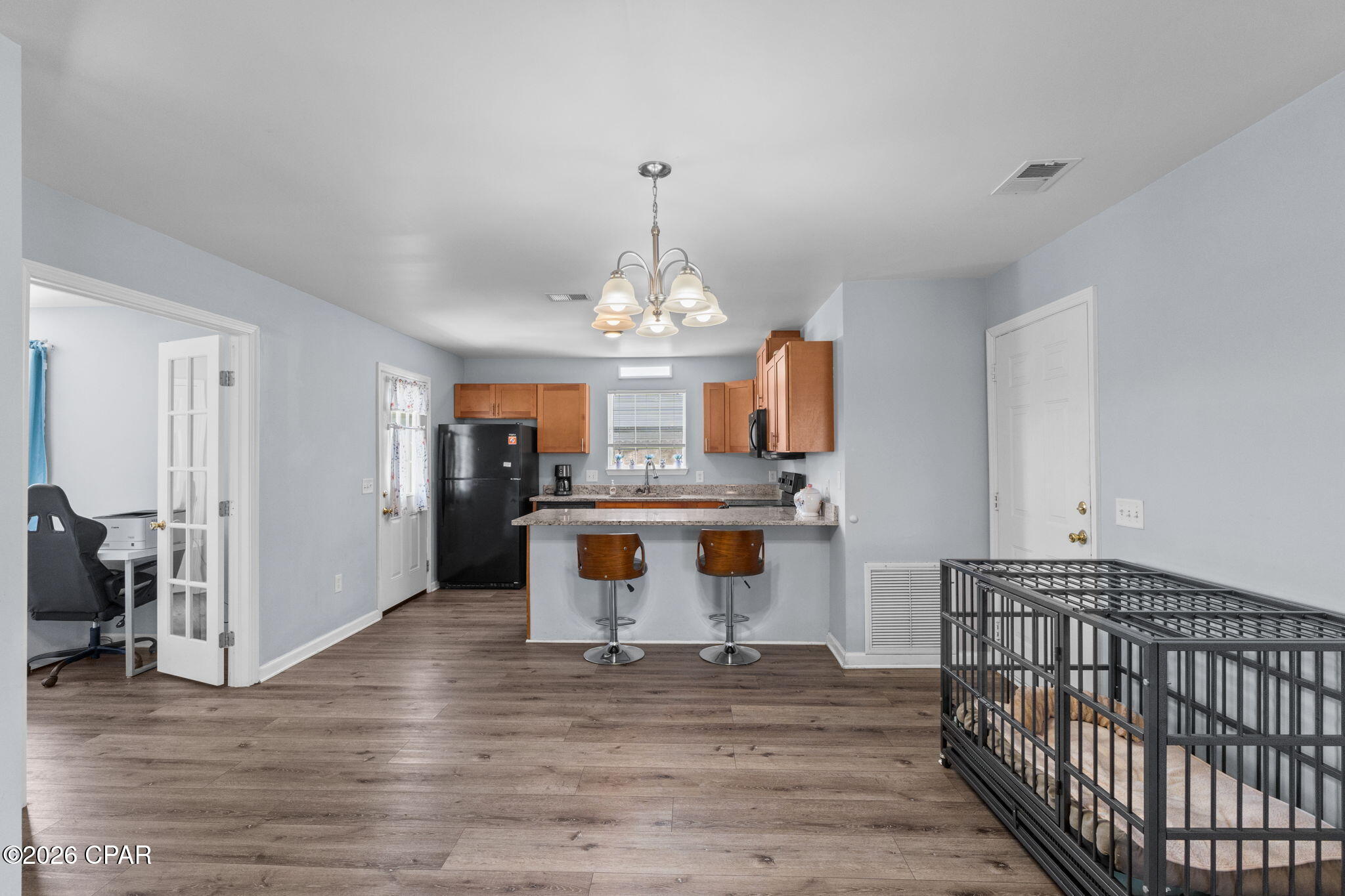 Hickory Manor - Residential