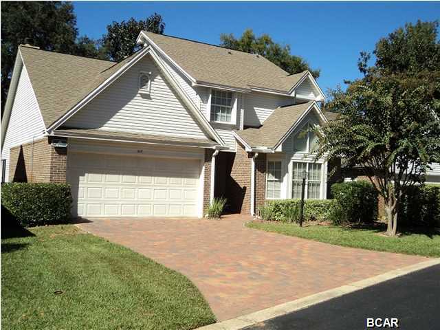 Beautiful Fairway Lakes Subdivision, nestled in Blue Water Bay Community. Close to Blue Water Bay Golf and Fishing. This 4BR/2.5BA home has been well maintained. Large Living room with Gas Fireplace, Porch enclosed with sliding patio doors, Fully equipped Kitchen/Breakfast Nook, Dining room, 1/2 bath and Large Master Bedroom/Bathroom has Jacuzzi Tub, separate Tiled Shower, Double sink vanity. Second floor with 3BR's, Bathroom and sitting area looking over the first floor. Upgrades: New Vinyl Siding 1996, Gas Water Heater 2012, Stainless Steal Appliance replace within the last 3 yrs. A/C 2011, Storm Shutters 2007. Also has an Extra Refrigerator in Kitchen, plus granite counter tops. This home is a must see. All dimensions Approx.