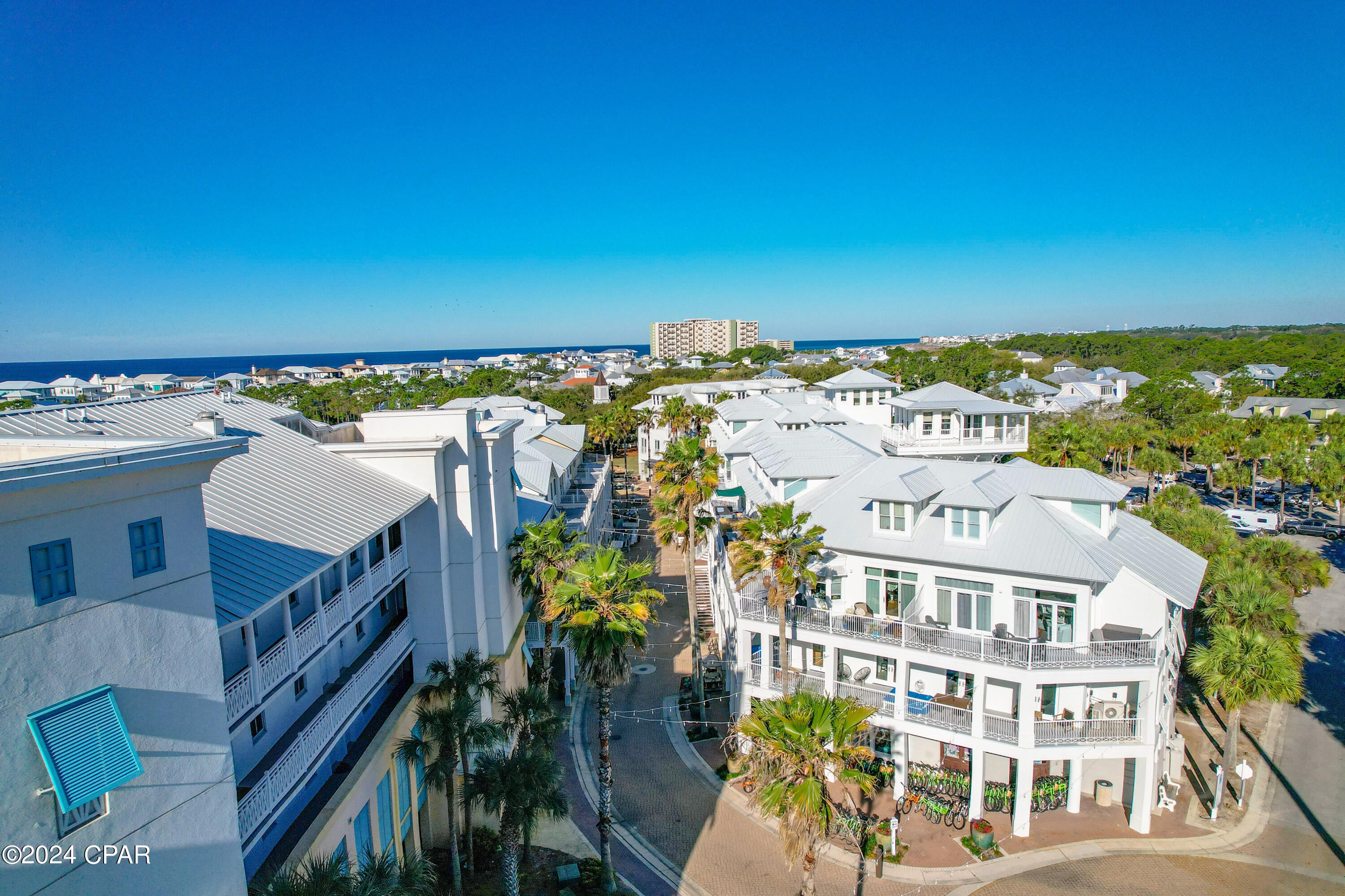 Carillon Beach Inn - Residential