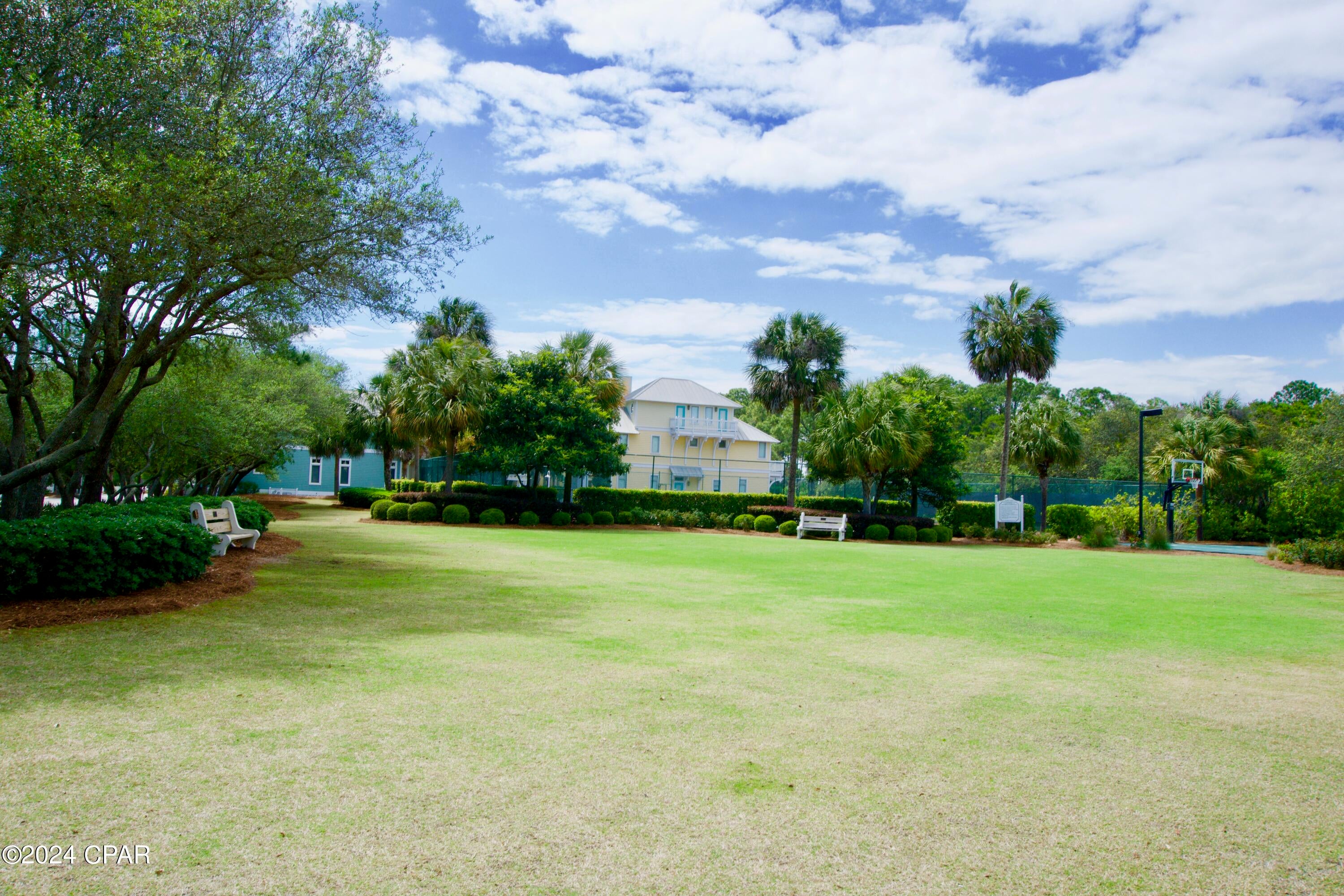 Carillon Beach Inn - Residential