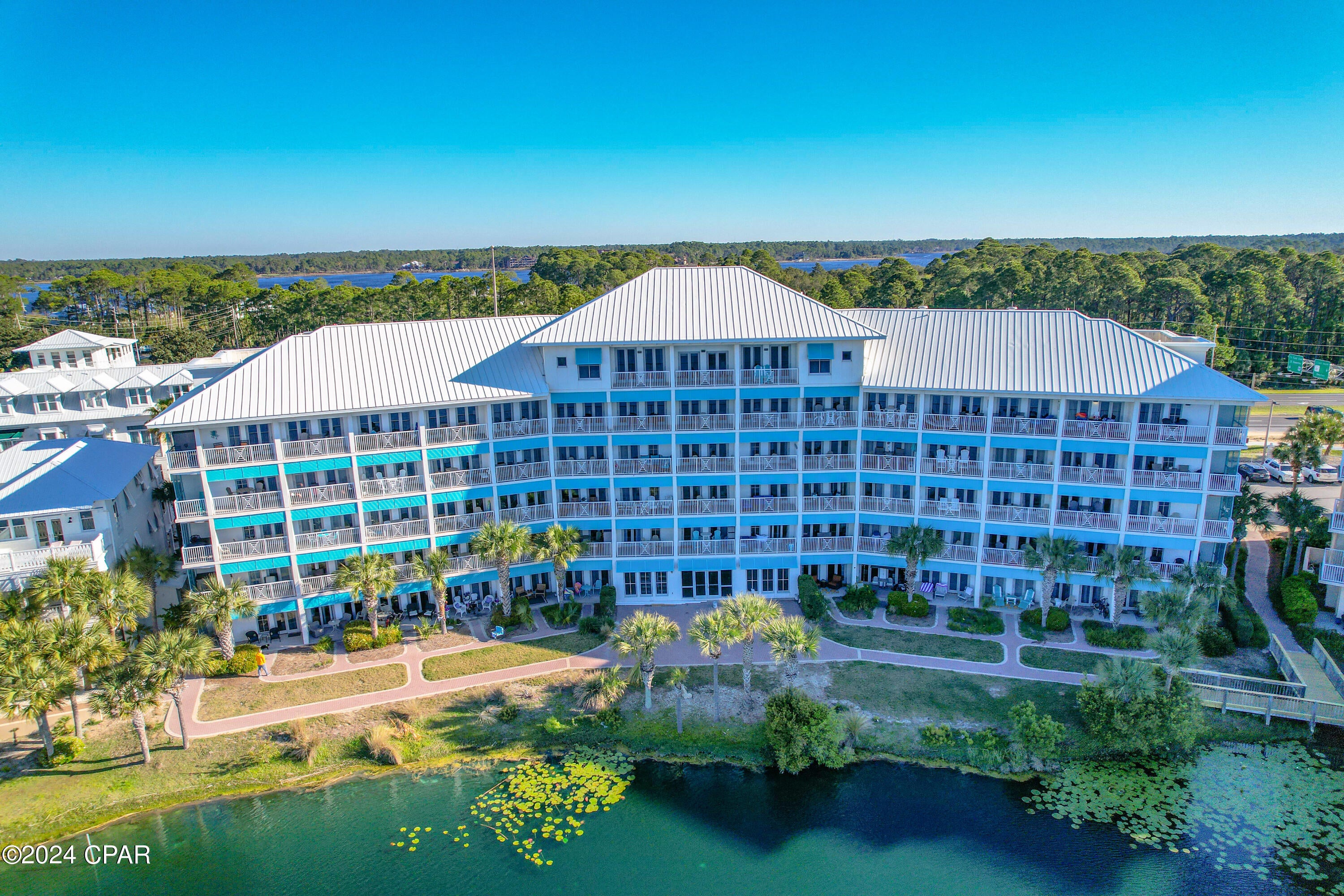 Carillon Beach Inn - Residential