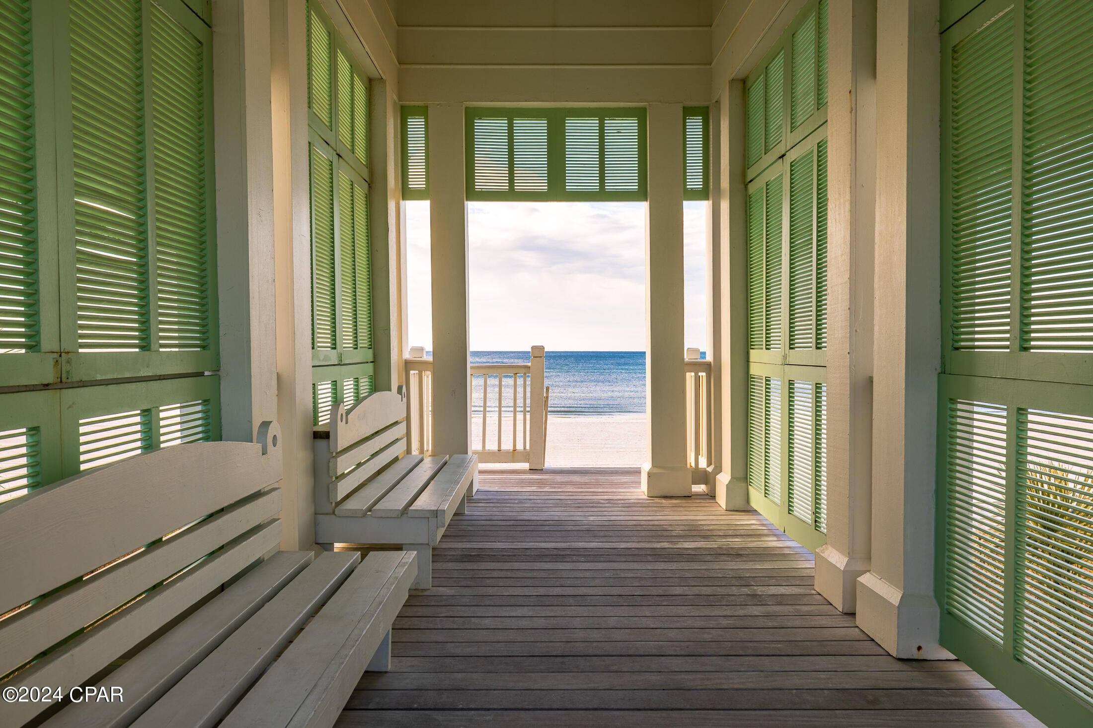 Carillon Beach Inn - Residential