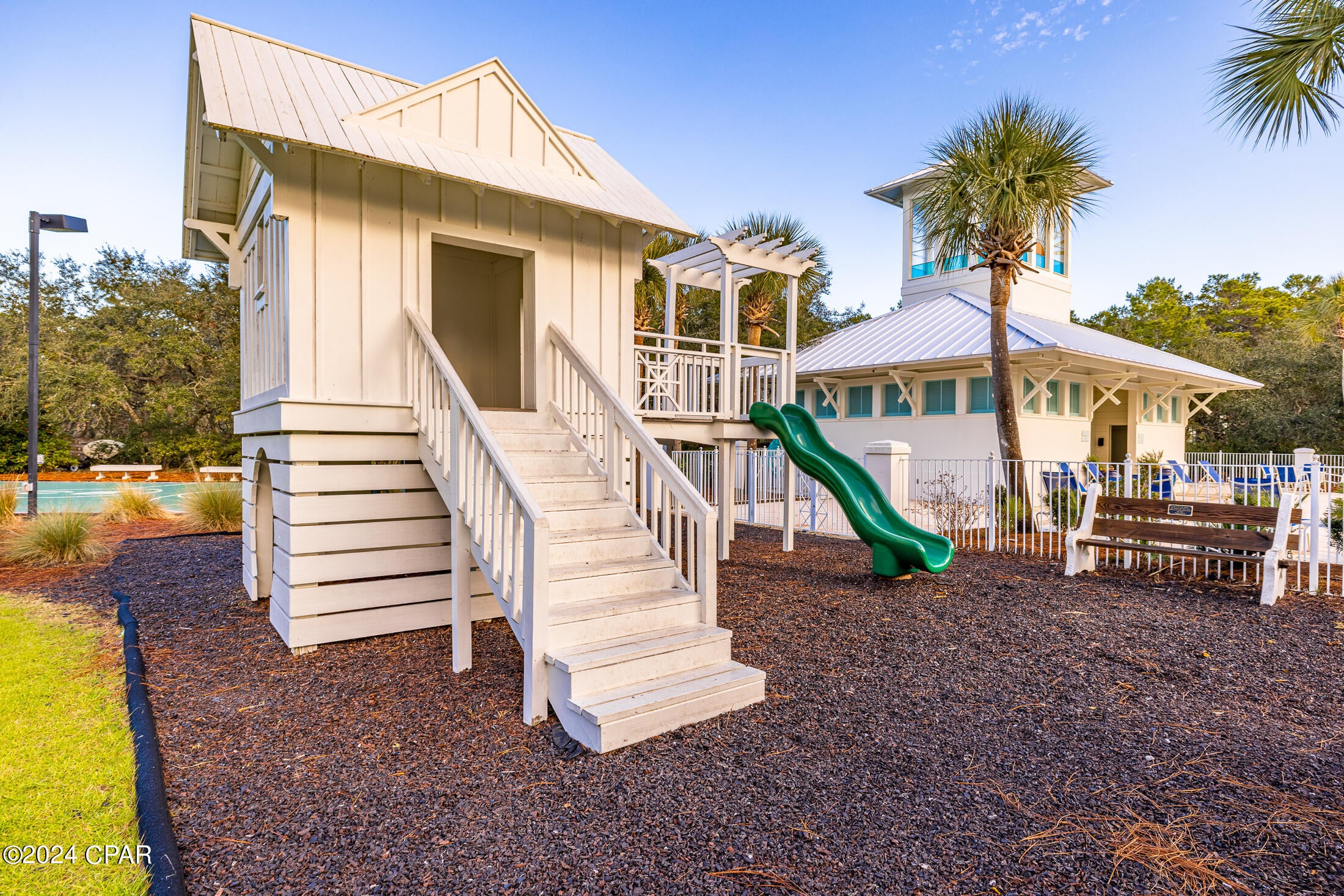 Carillon Beach Inn - Residential