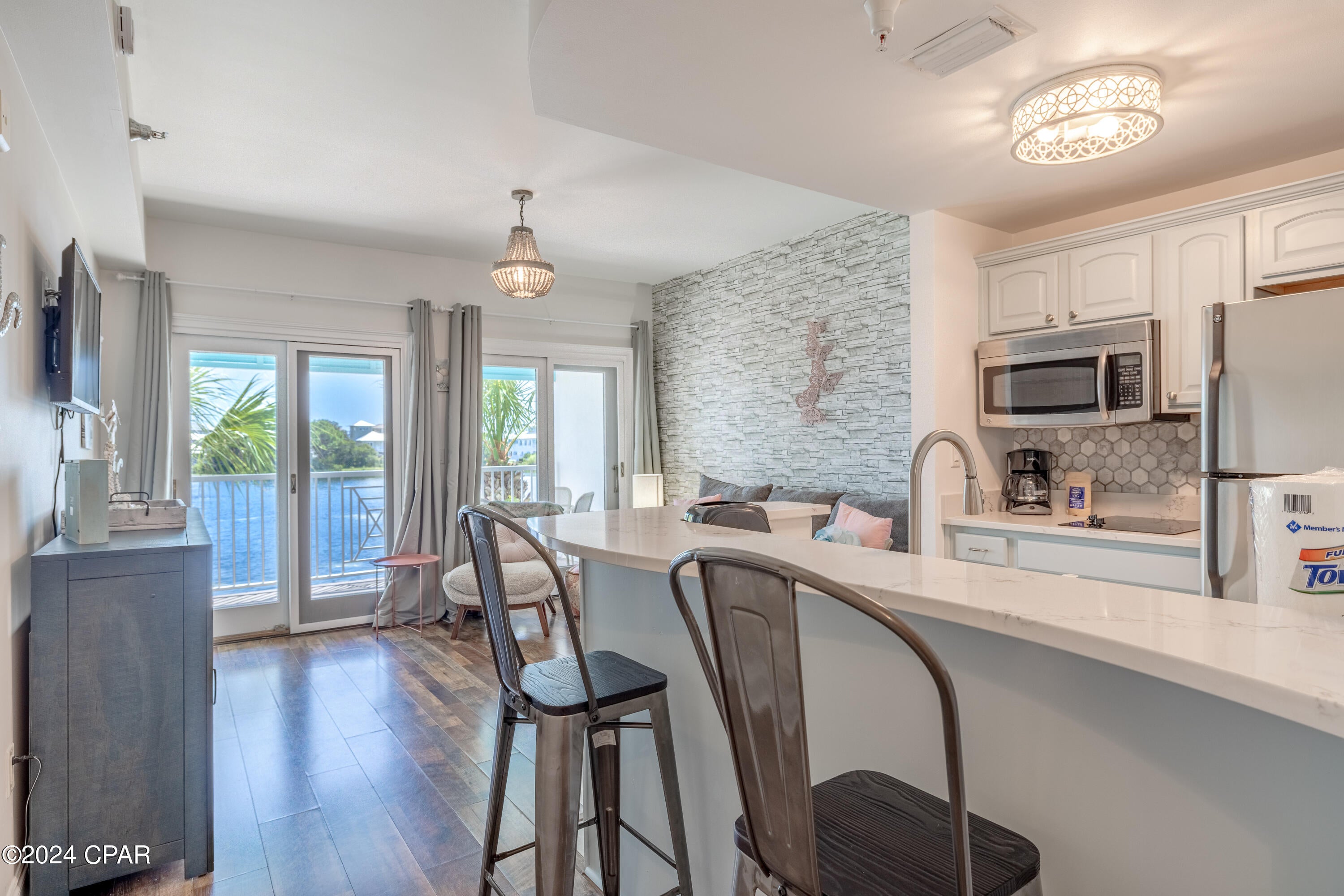 Carillon Beach Inn - Residential