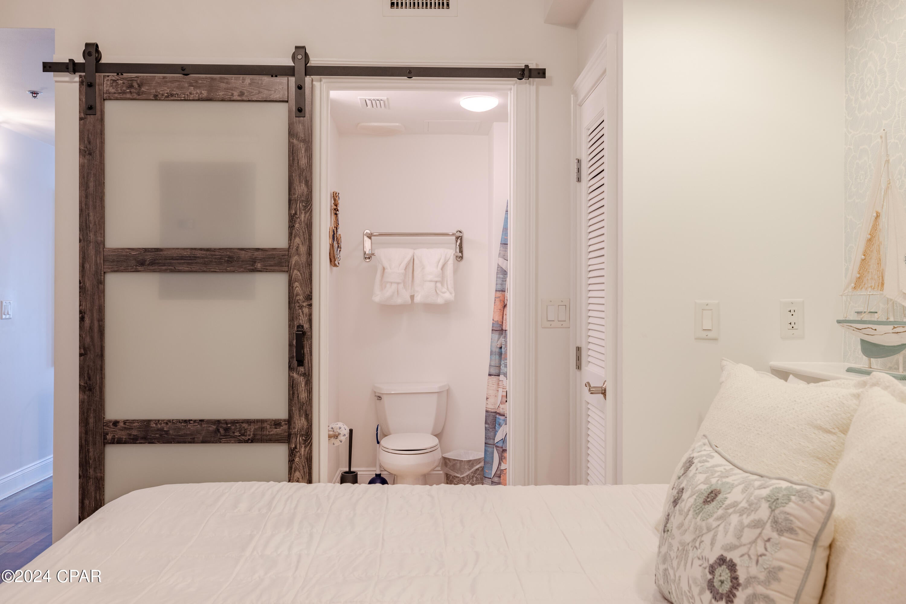 Carillon Beach Inn - Residential