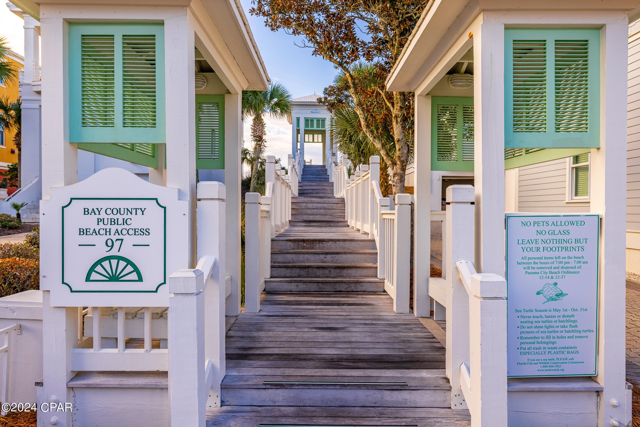 Carillon Beach Inn - Residential