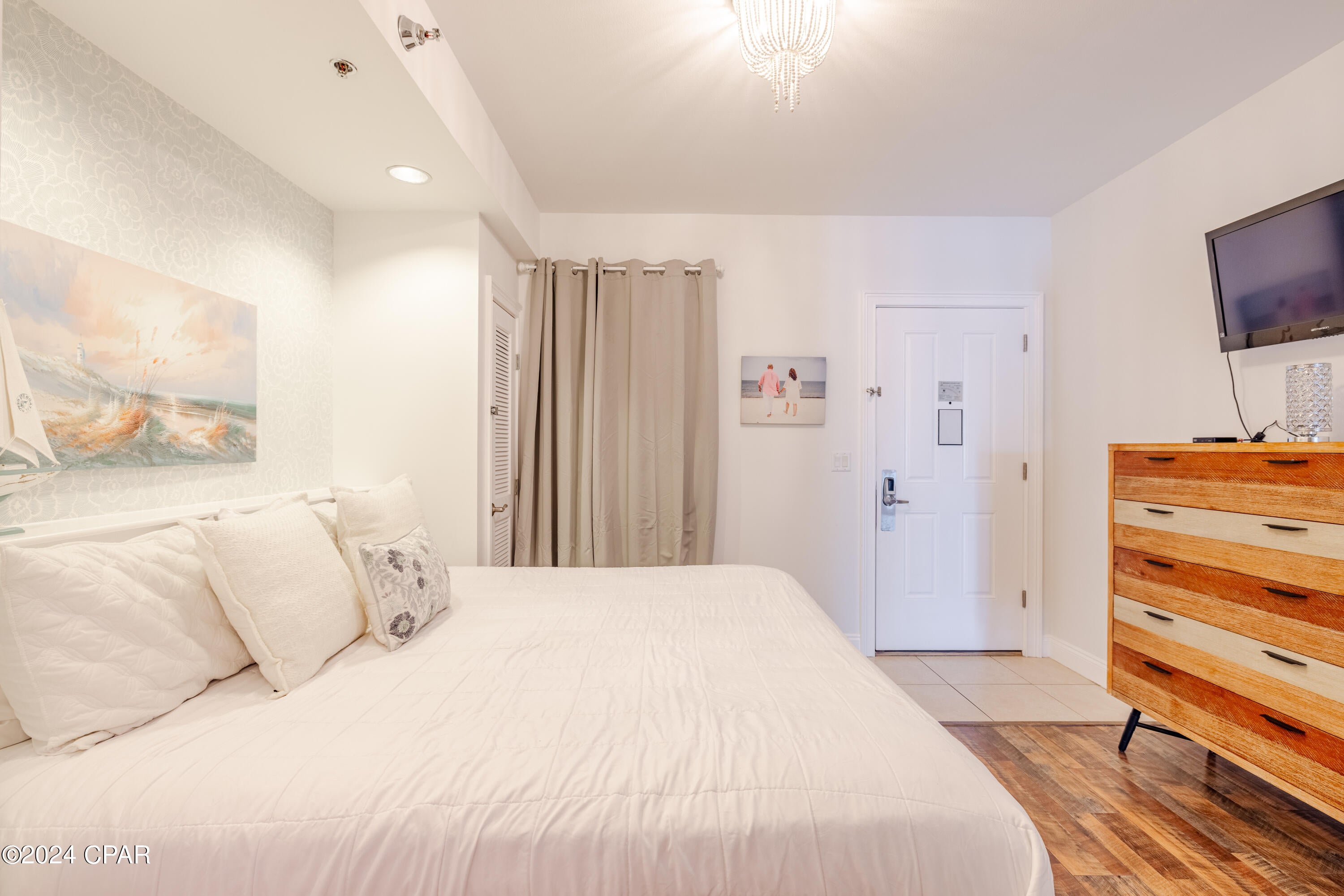 Carillon Beach Inn - Residential