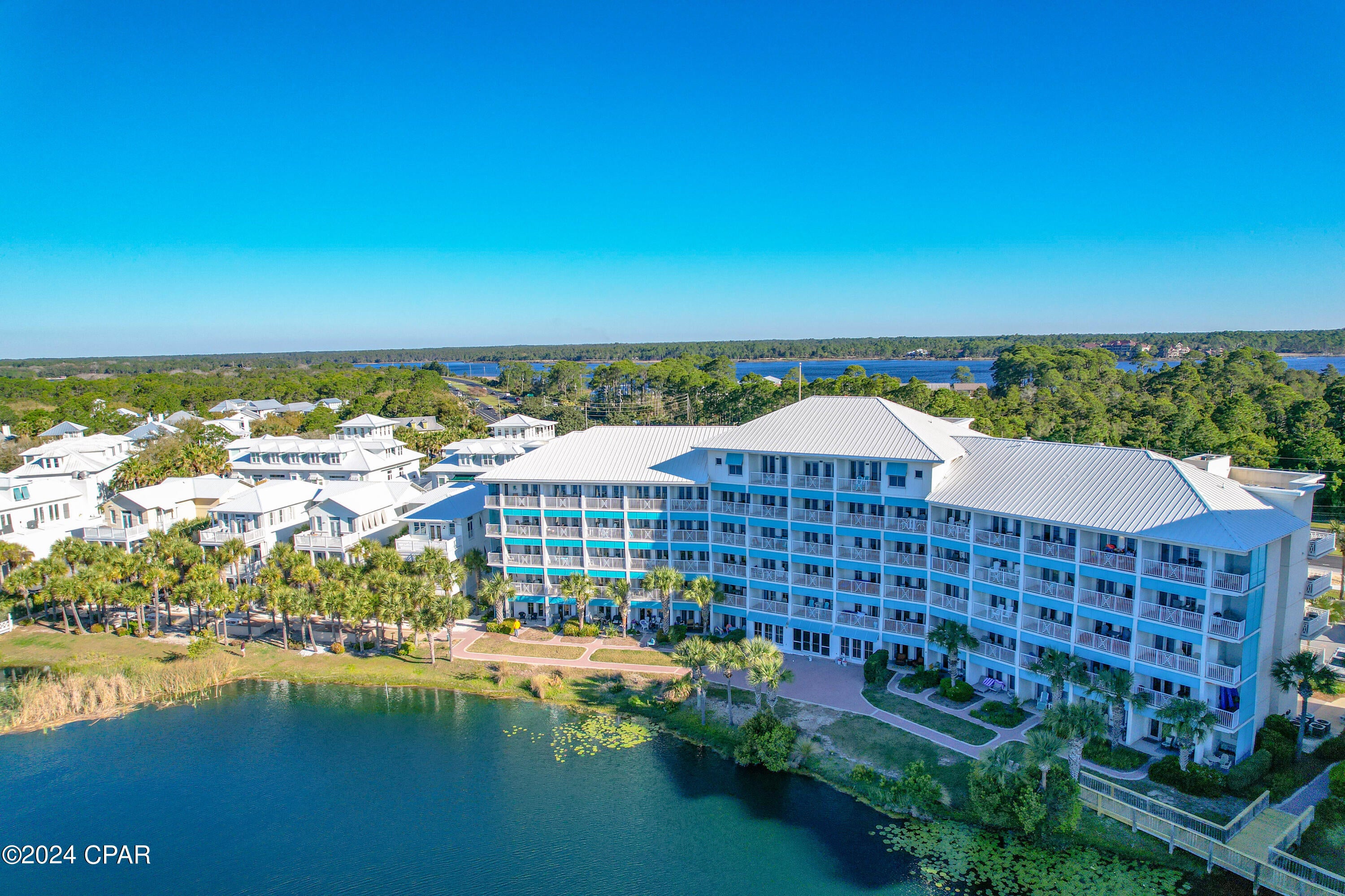 Carillon Beach Inn - Residential