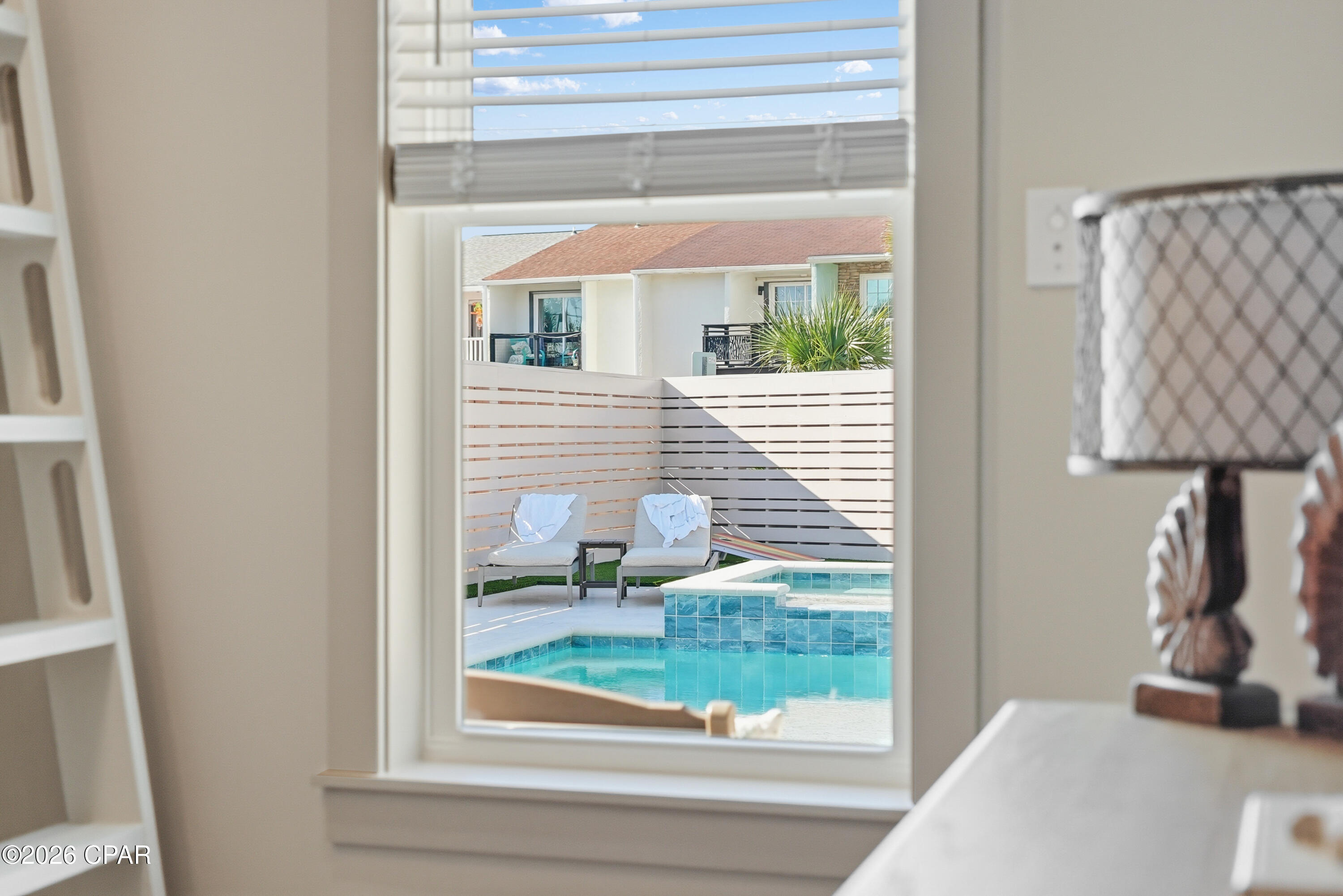 Lullwater Beach - Residential