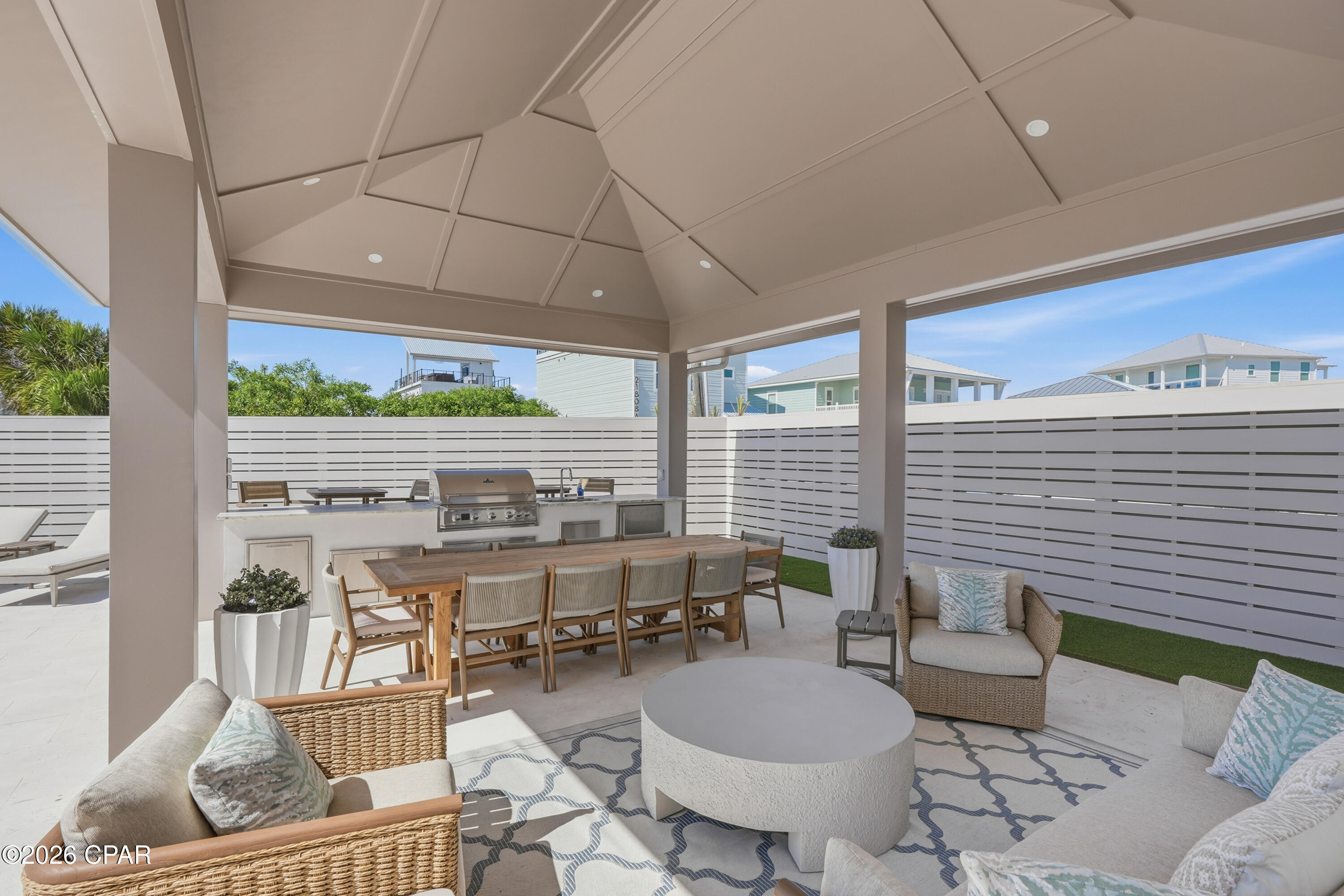 Lullwater Beach - Residential