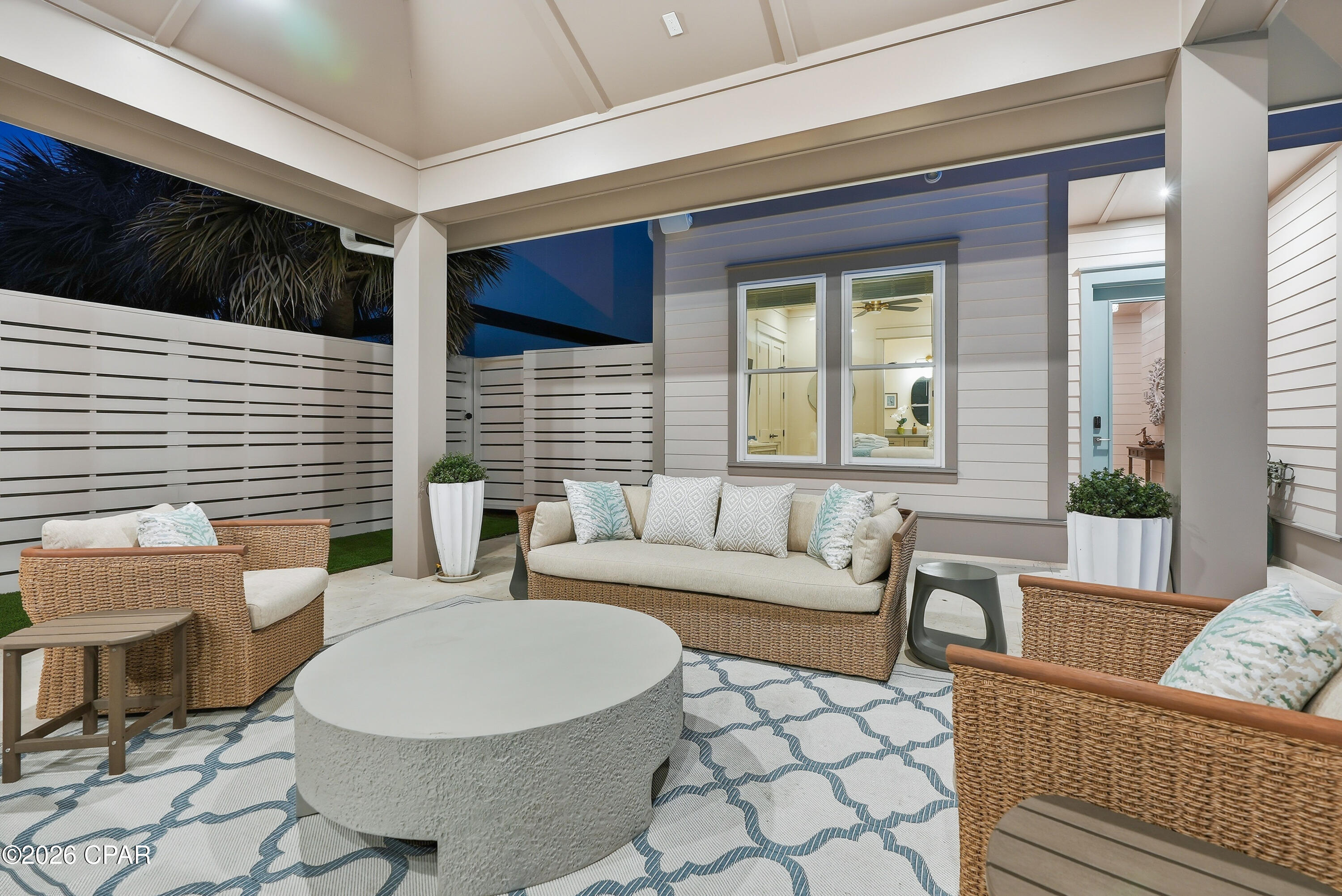 Lullwater Beach - Residential