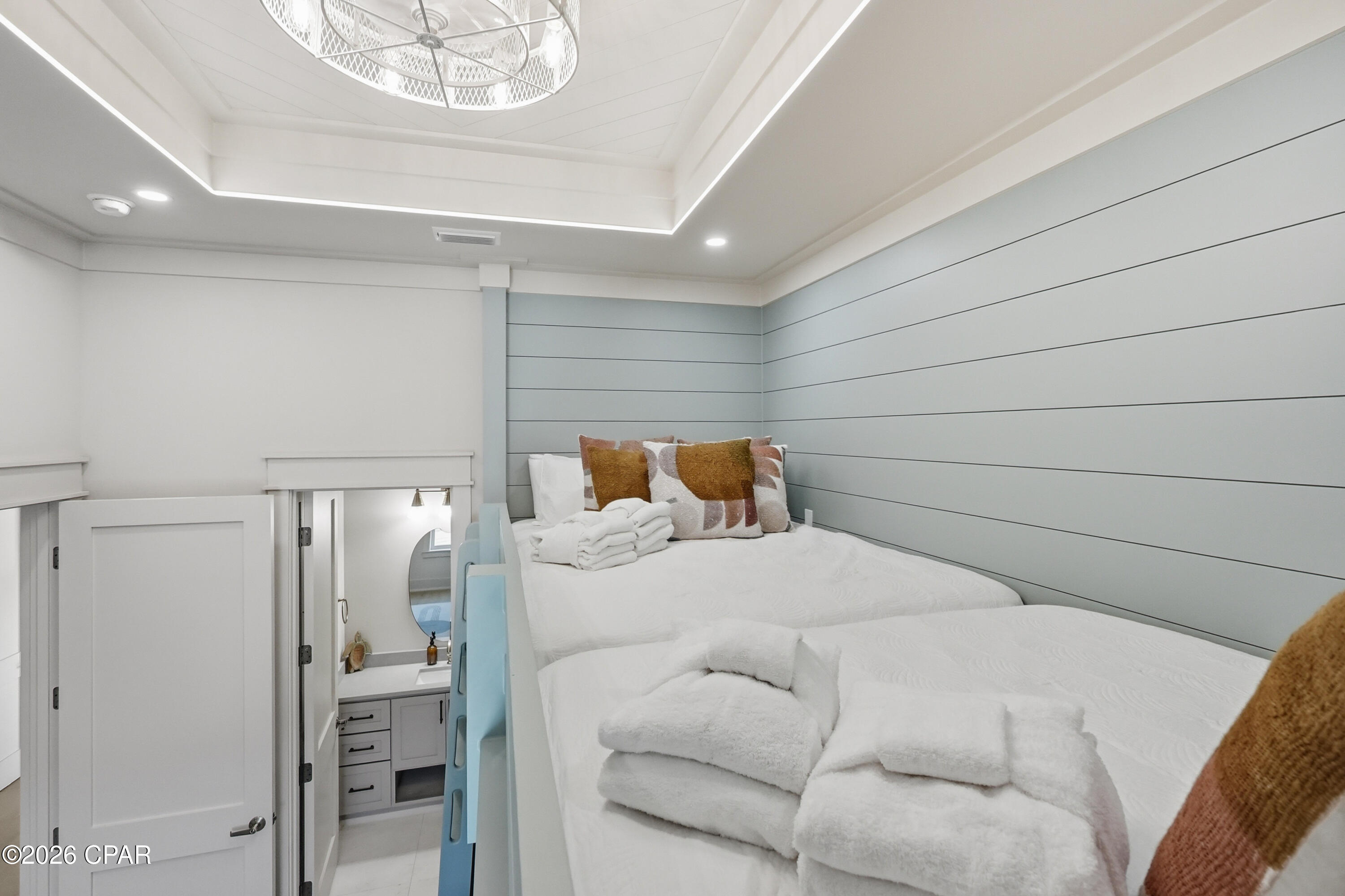 Lullwater Beach - Residential