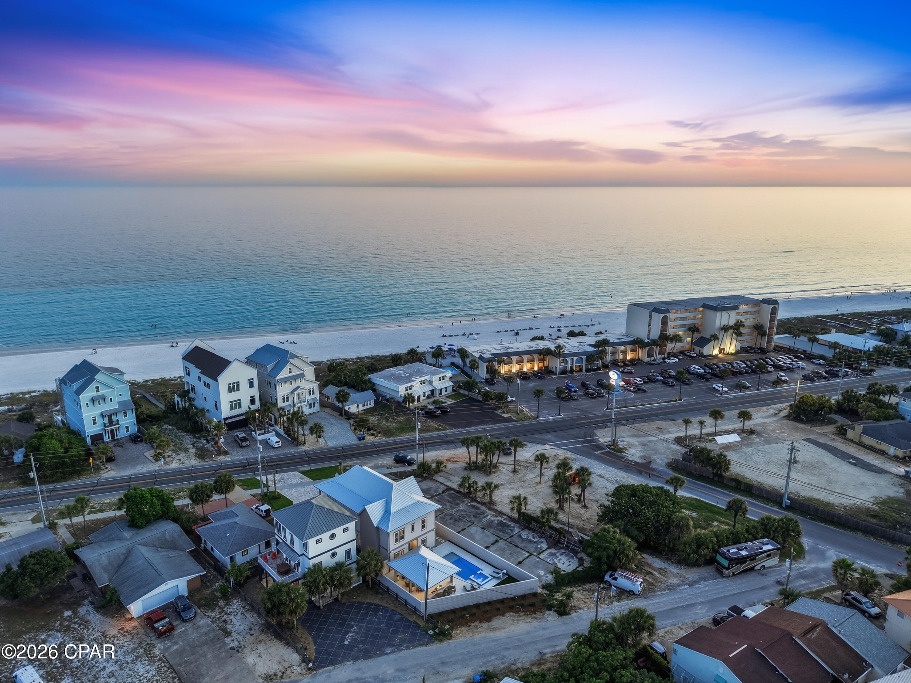 Lullwater Beach - Residential