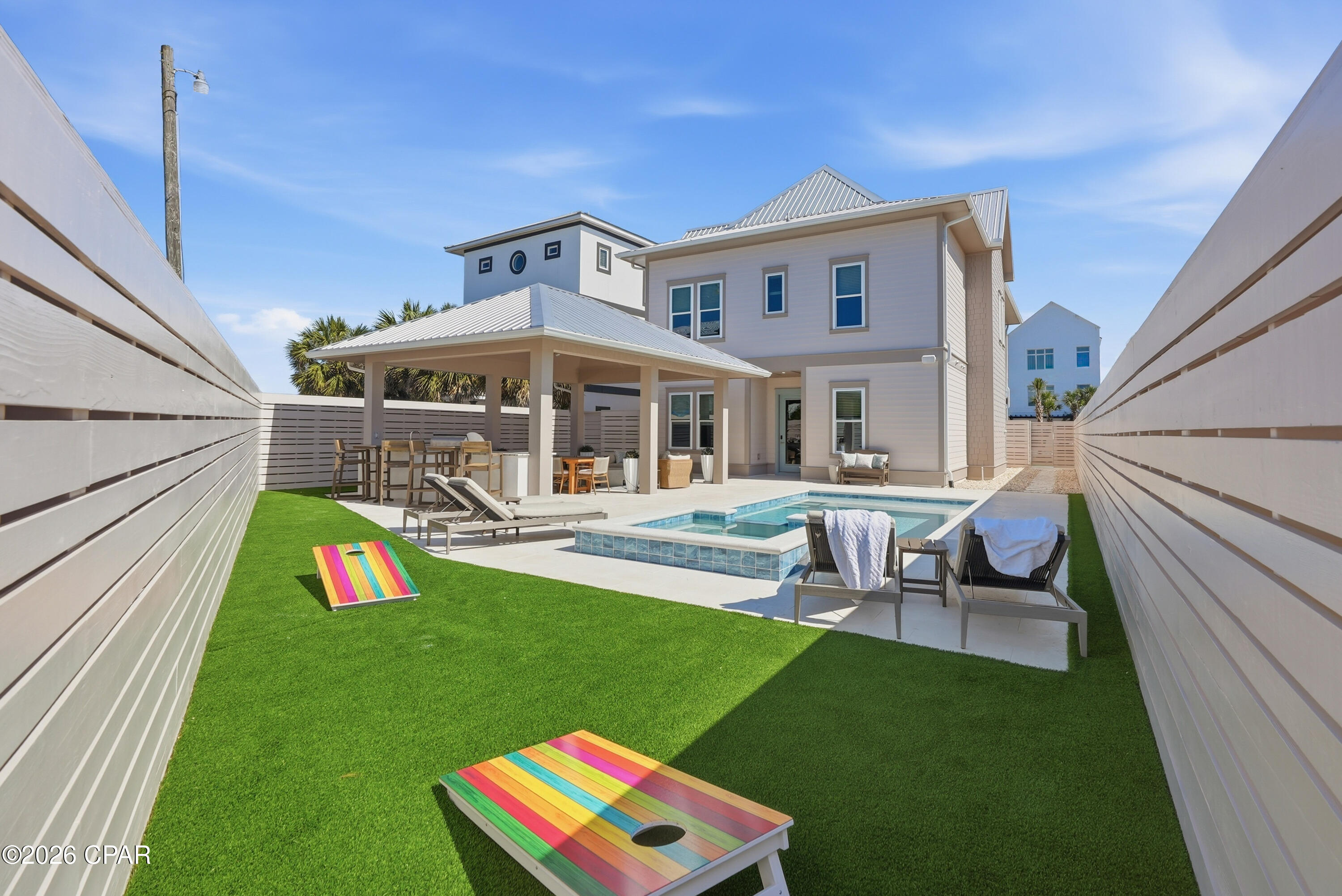 Lullwater Beach - Residential