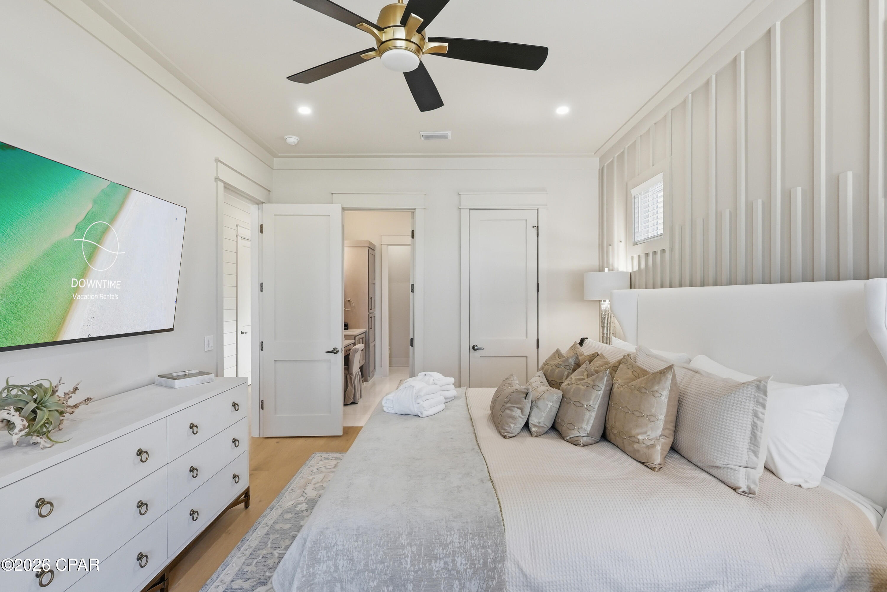 Lullwater Beach - Residential