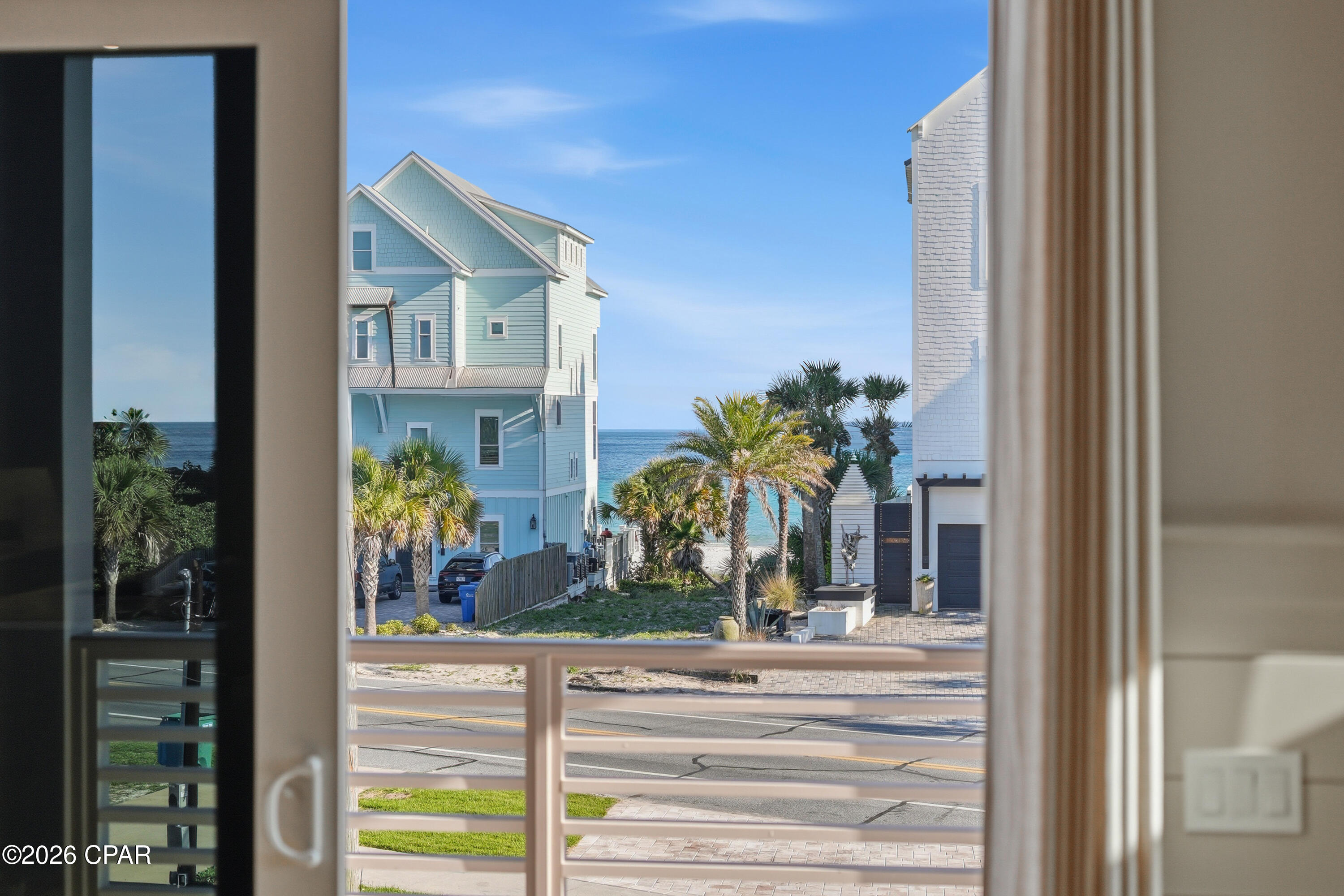 Lullwater Beach - Residential