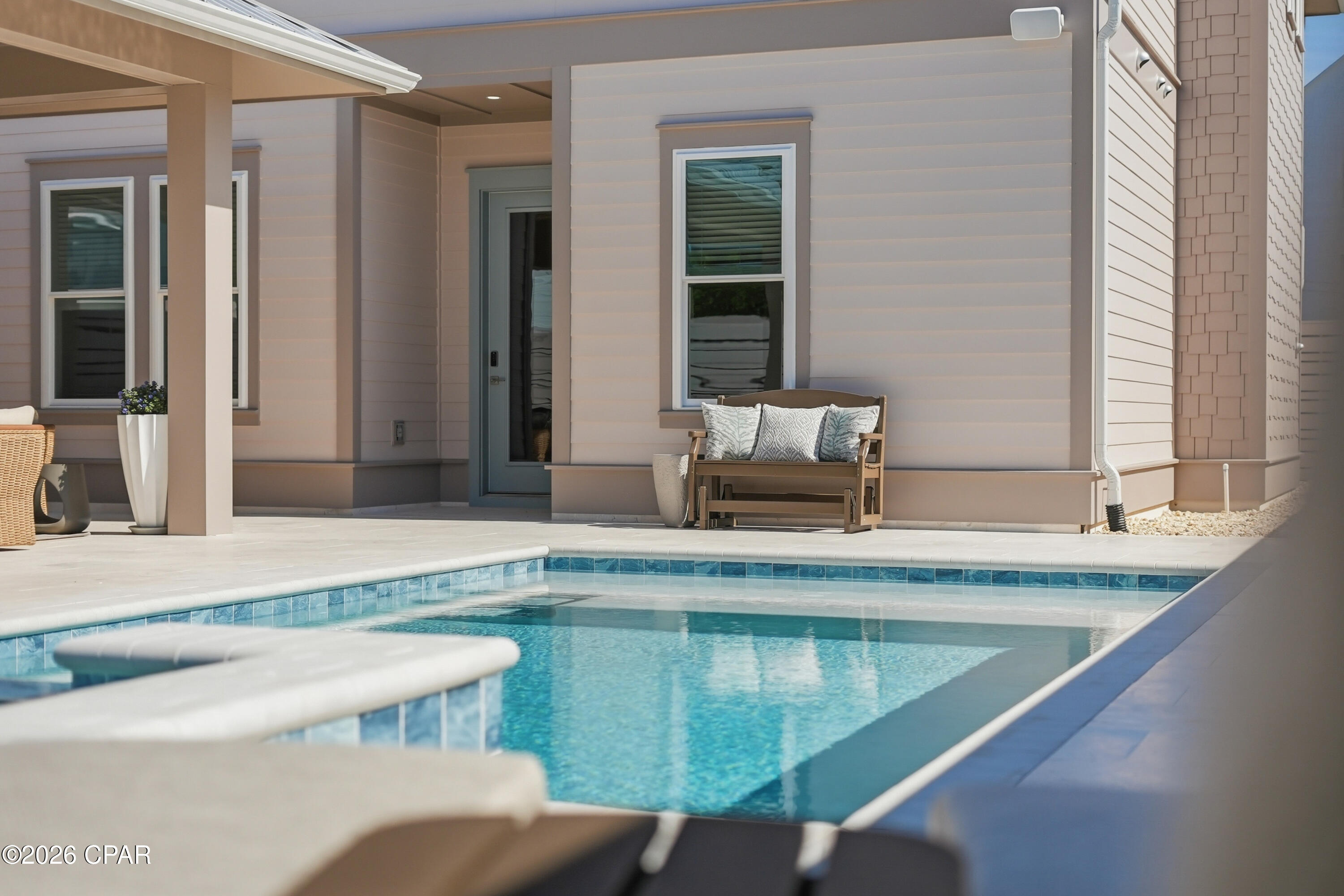 Lullwater Beach - Residential