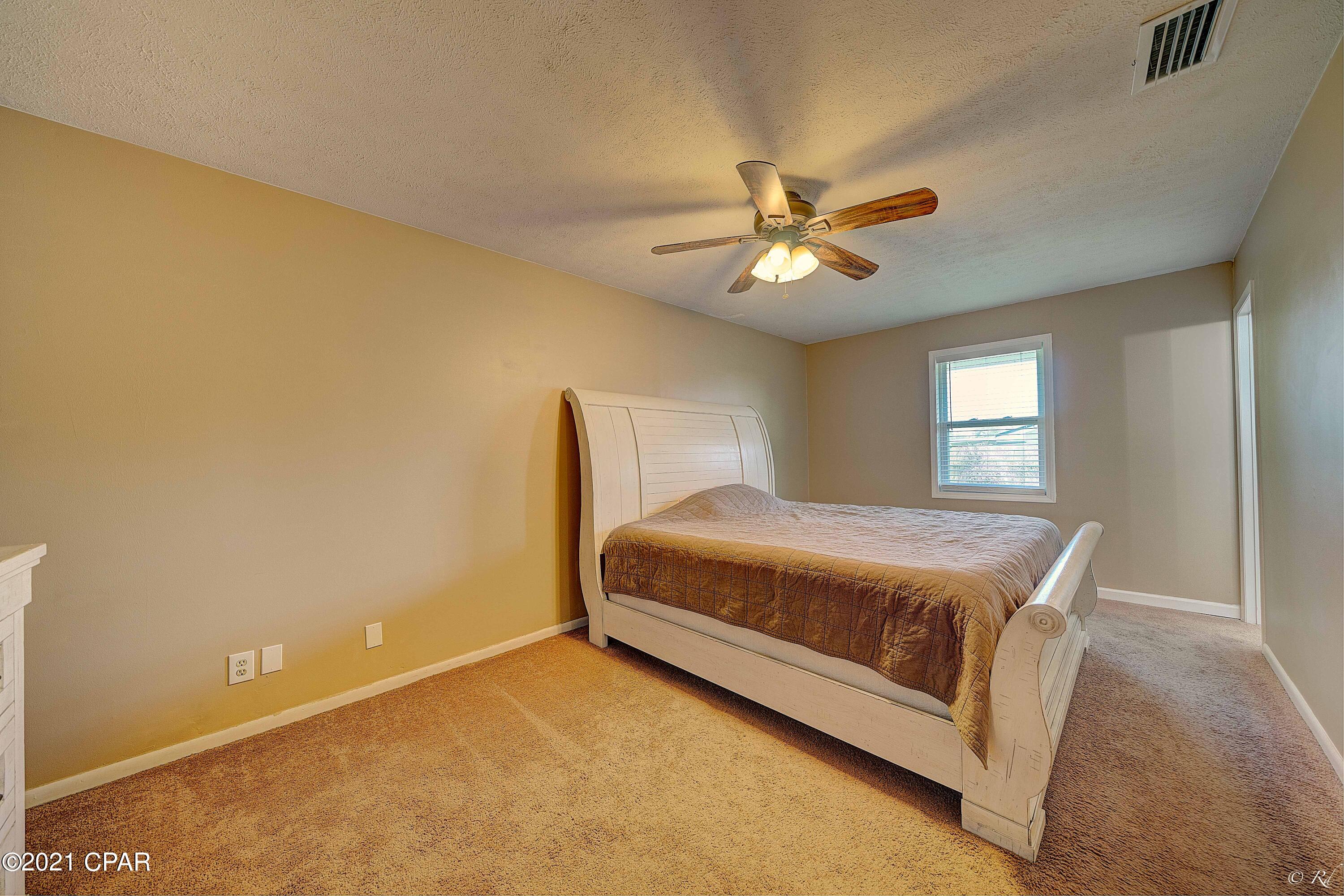 Pine Ridge Estates - Residential