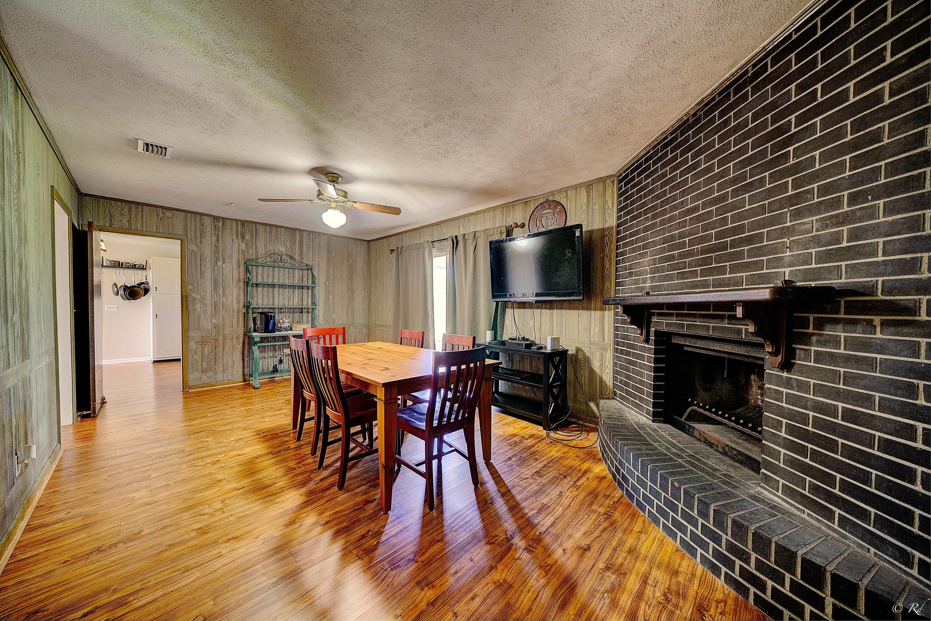 Pine Ridge Estates - Residential