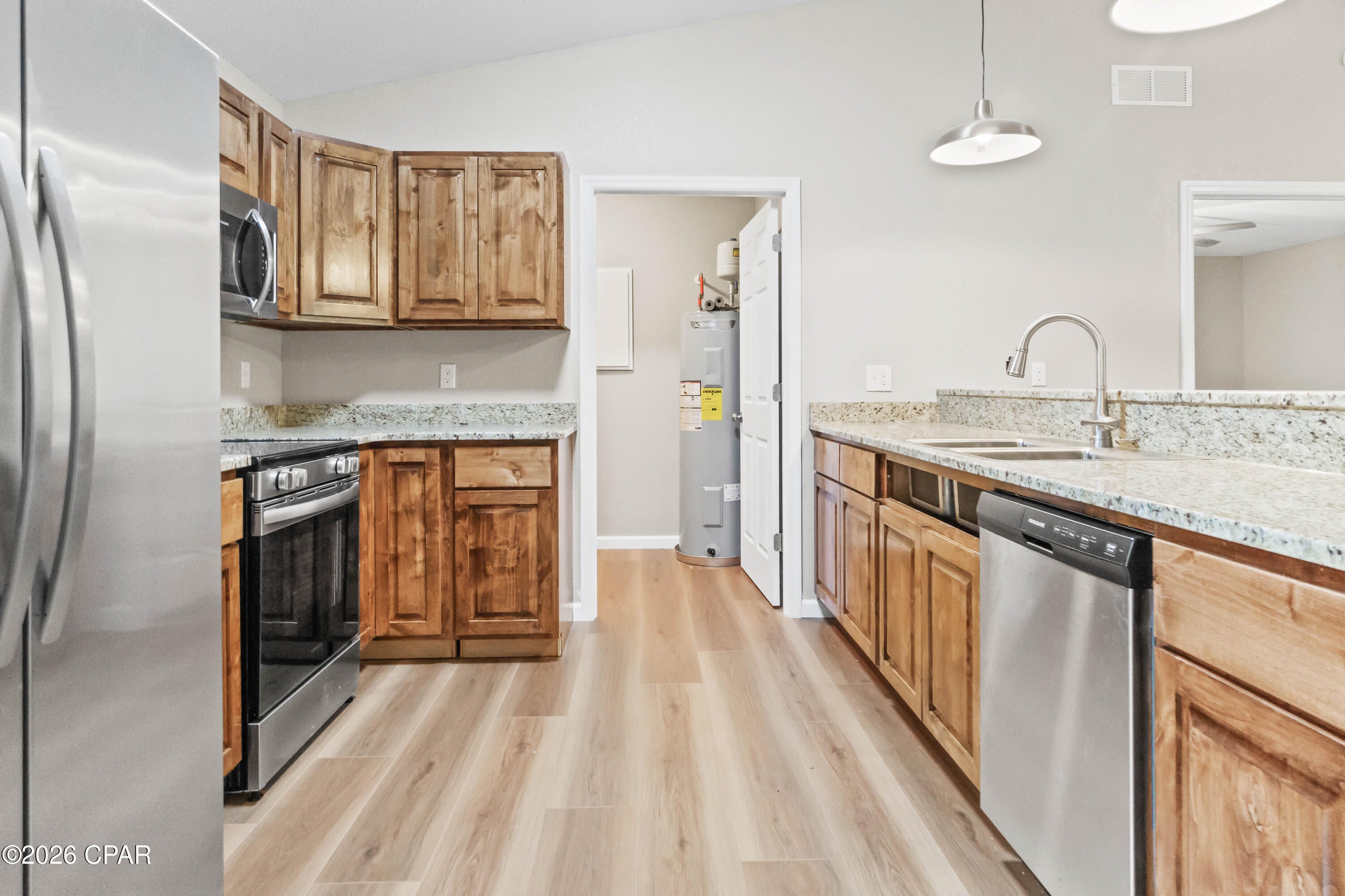 Grand Ridge - Residential