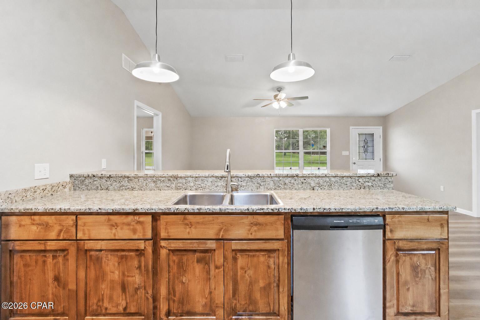 Grand Ridge - Residential