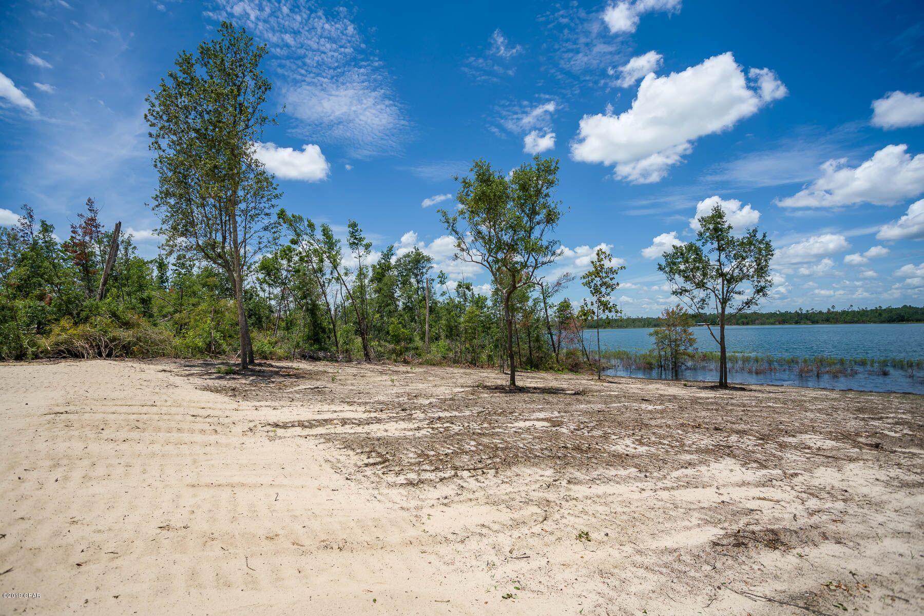 Lake Merial - Land