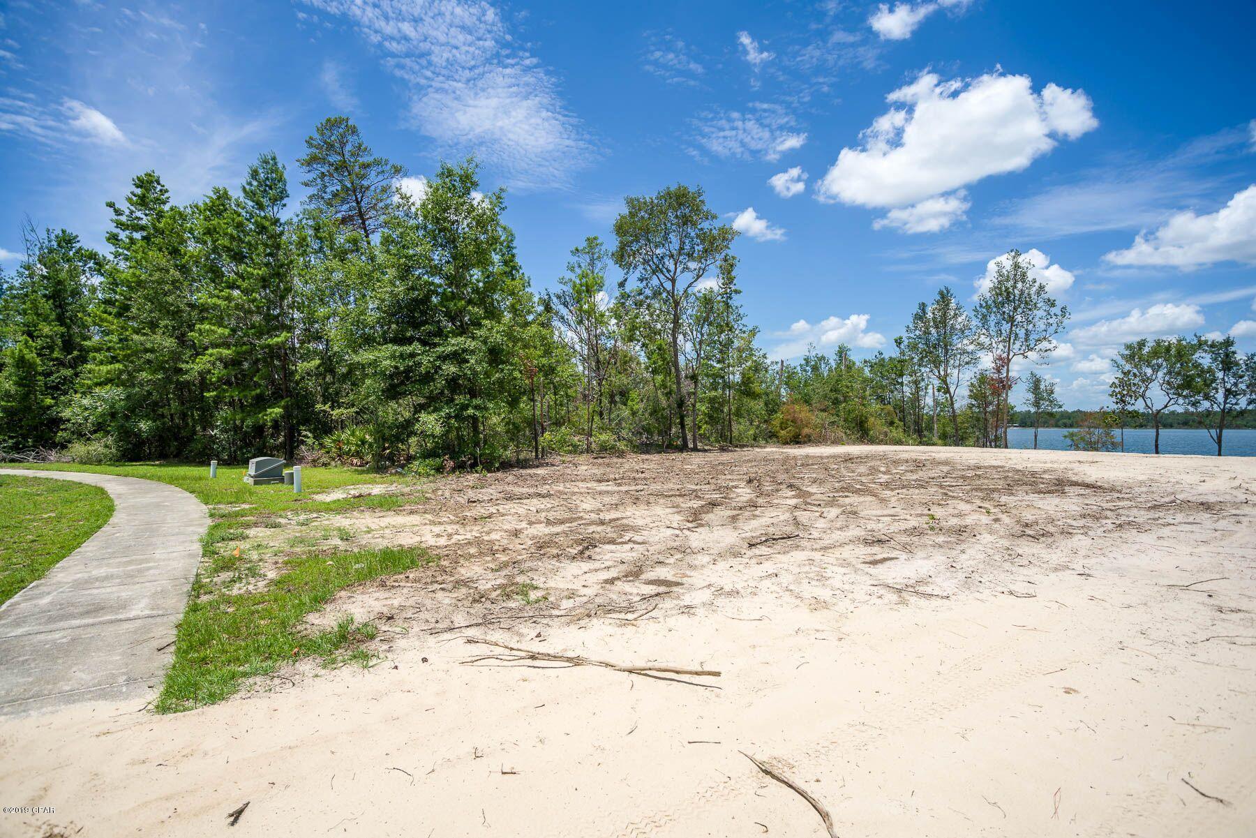 Lake Merial - Land
