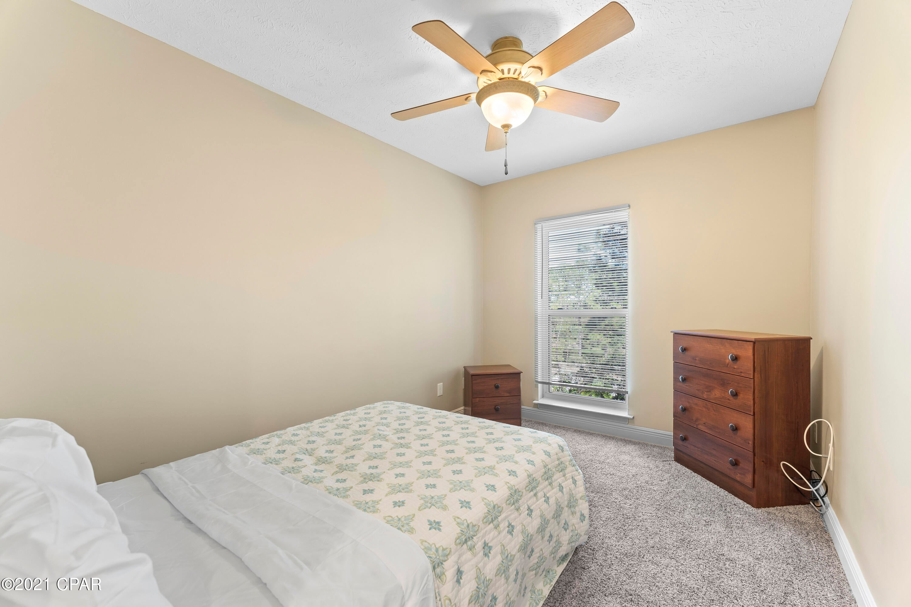 Long Beach 3rd - Residential