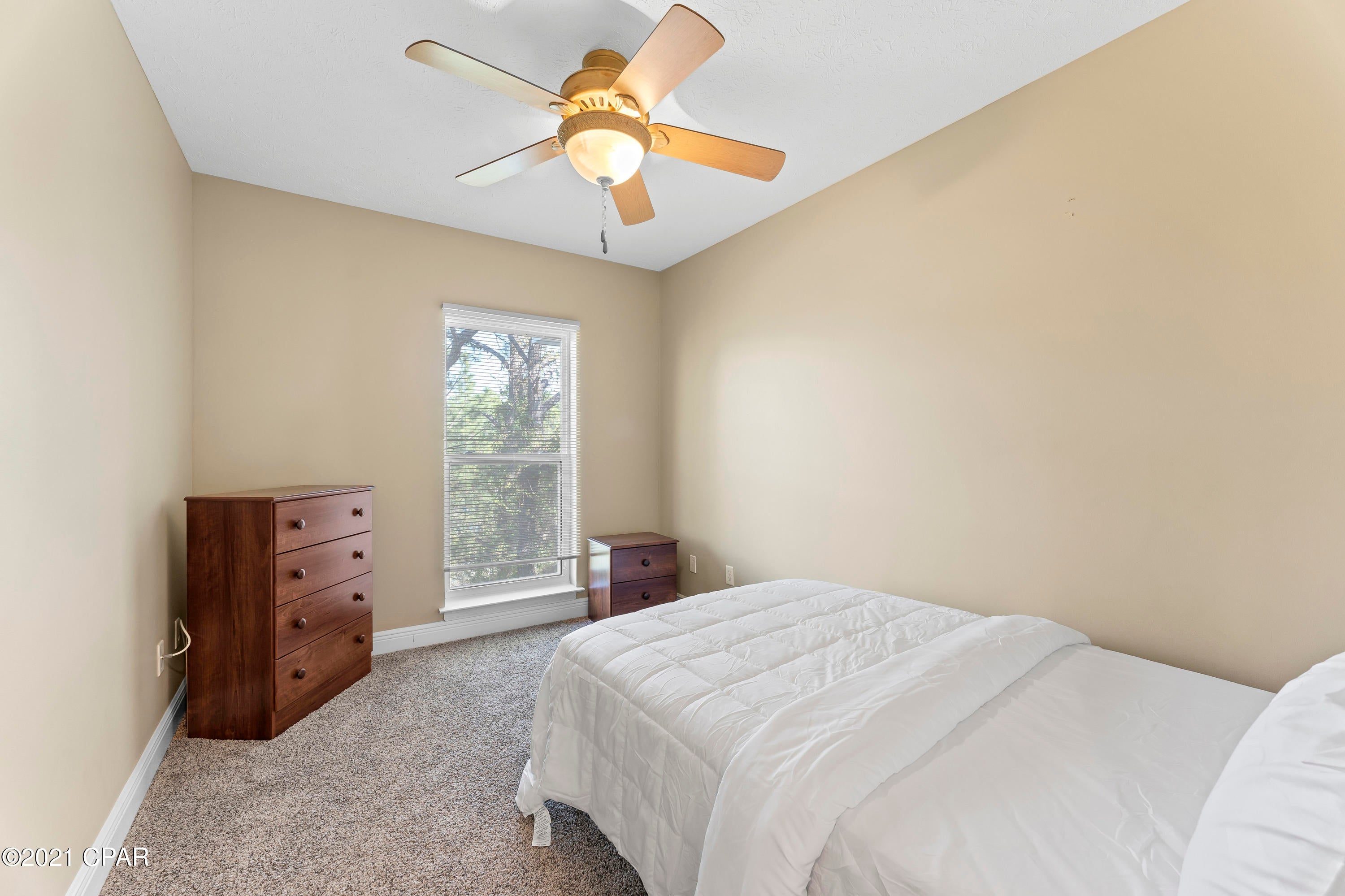 Long Beach 3rd - Residential