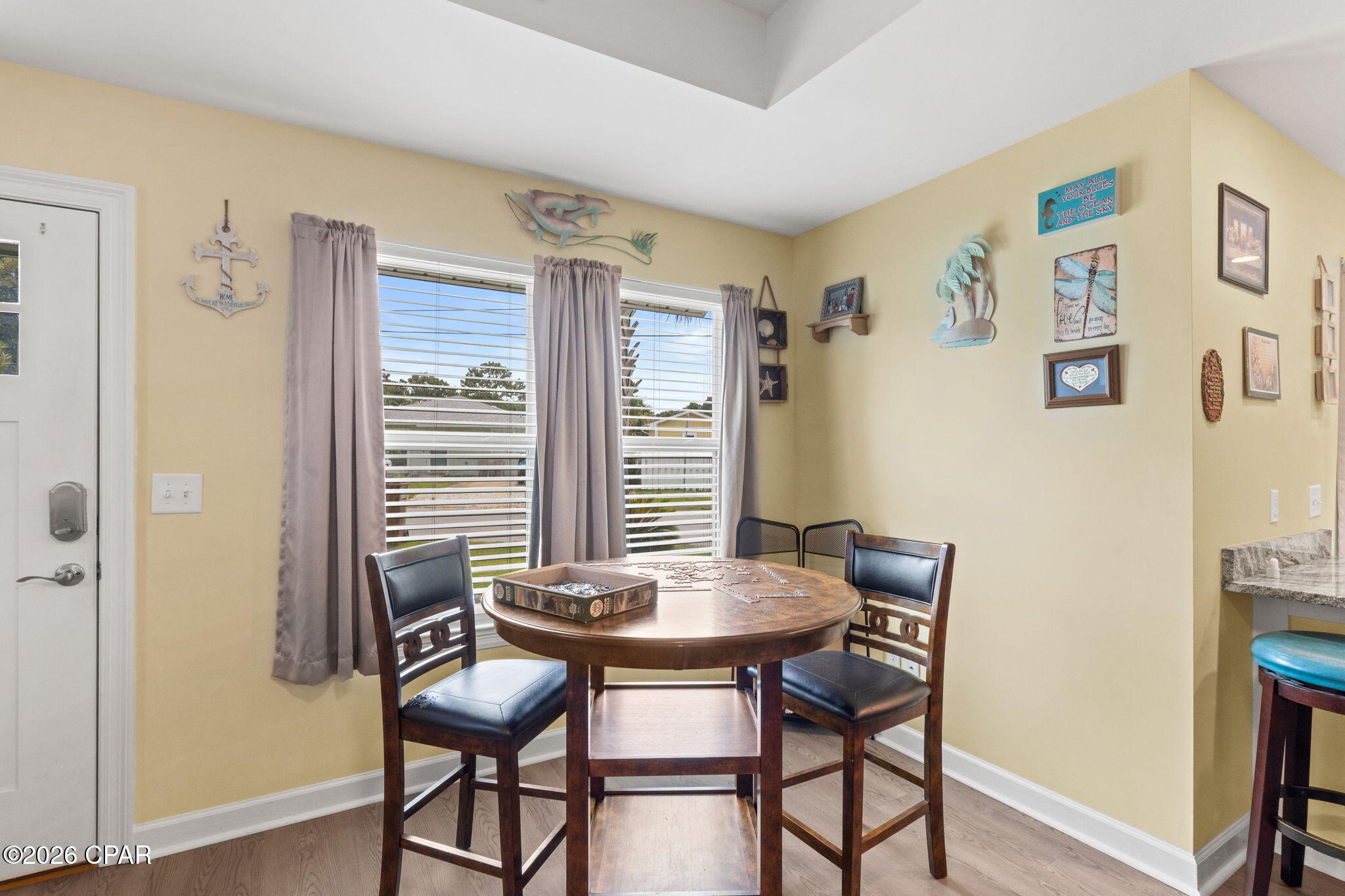 Laguna Beach Estates 7th Add - Residential