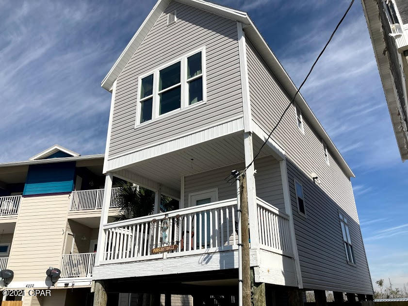 INVESTOR SPECIAL! 



Rare turn-key, move-in-ready opportunity in Mexico Beach!  

Gulf view home, with boat slip and for direct gulf access. 

 

Great 2 bedroom 2.5 detached 2 story on piers! Over 1100sq ft. 

House was completely re-built in 2019. 

Drive under parking, south facing front porch.

Big windows out the back overlooking the canal. 

 

Open concept living and kitchen on the 2nd floor, and dual bedrooms with baths on the top level.

Docks/Slips in process of complete renovation.

Low HOA fees. 

 

Minutes walk from white sandy beaches, short drive to Tyndall and Panama City.

This would make a great full time home, vacation home, or rental property.

With the recent renovations, the location, and gulf access this one won't last long!



SHOWING BY APPOINTM