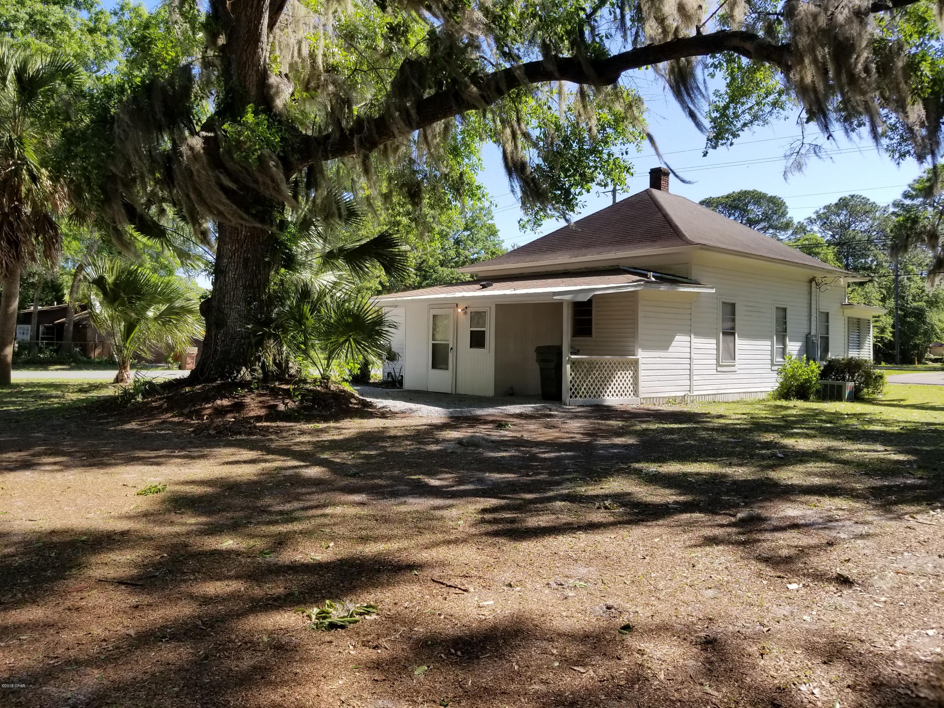 [No Recorded Subdiv] - Residential Lease